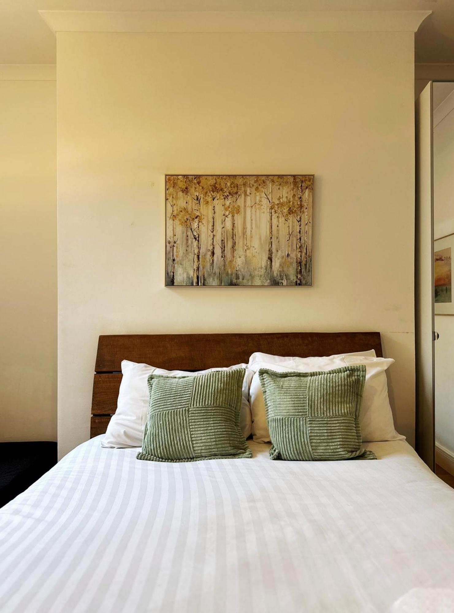 Theo's 2 Bedroom In Appartement Londres