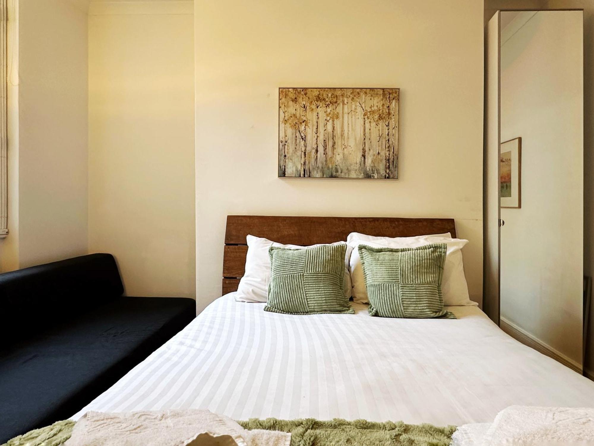 Theo's 2 Bedroom In Londres