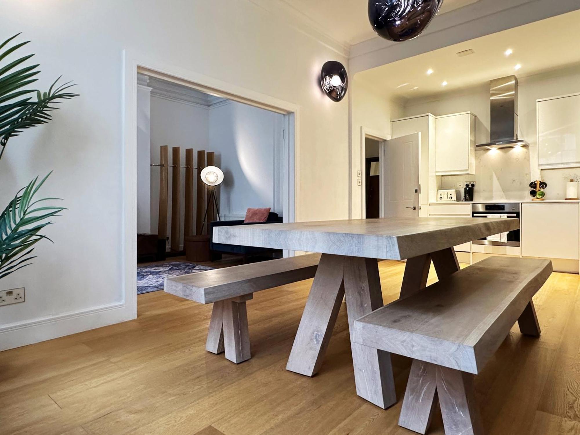 Theo's 2 Bedroom In *