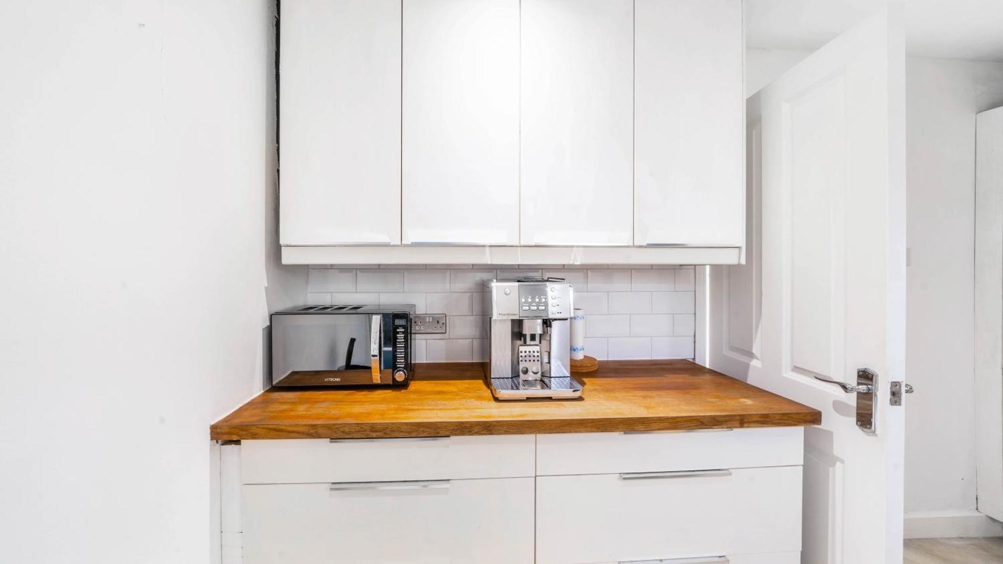 Appartement Spacious 2-bed Ground Floor Flat With Private Garden Londres