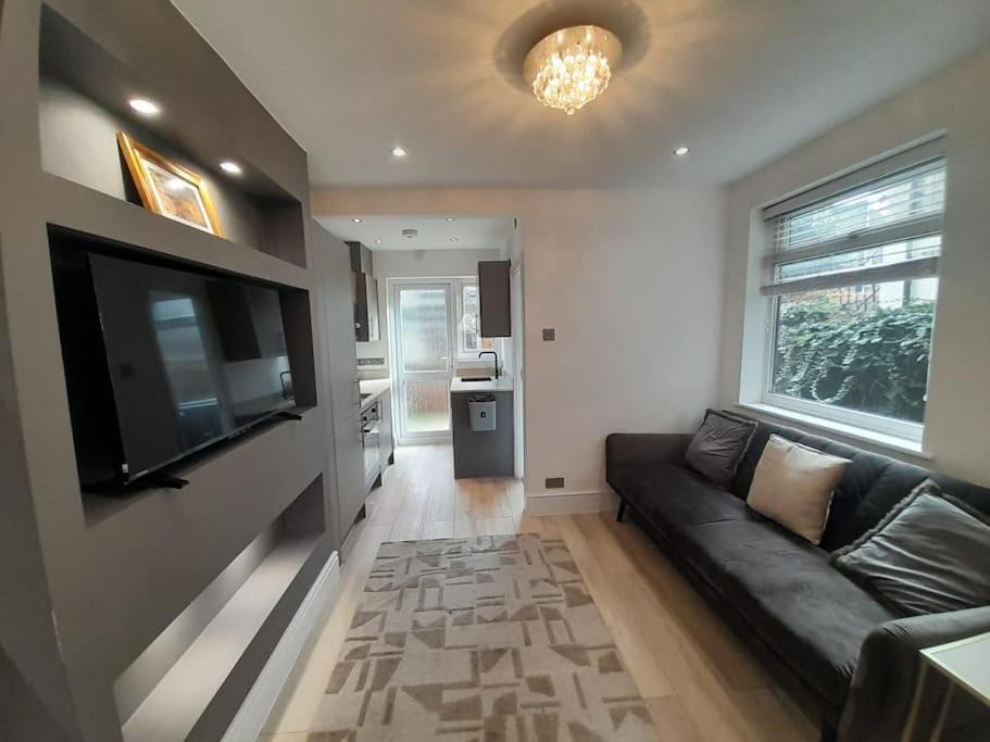 Cosy -2 Bed Londres