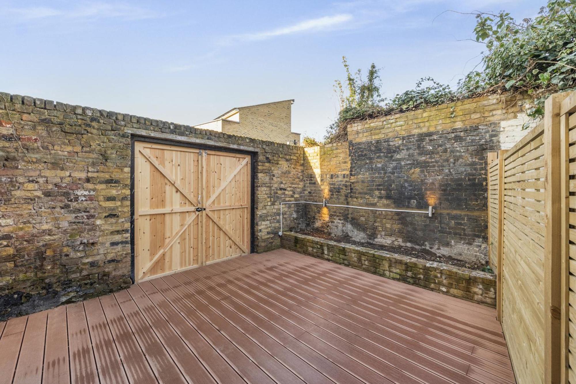 Luxury 2bedroom And 2bathroom Flat With Patio London! Londres