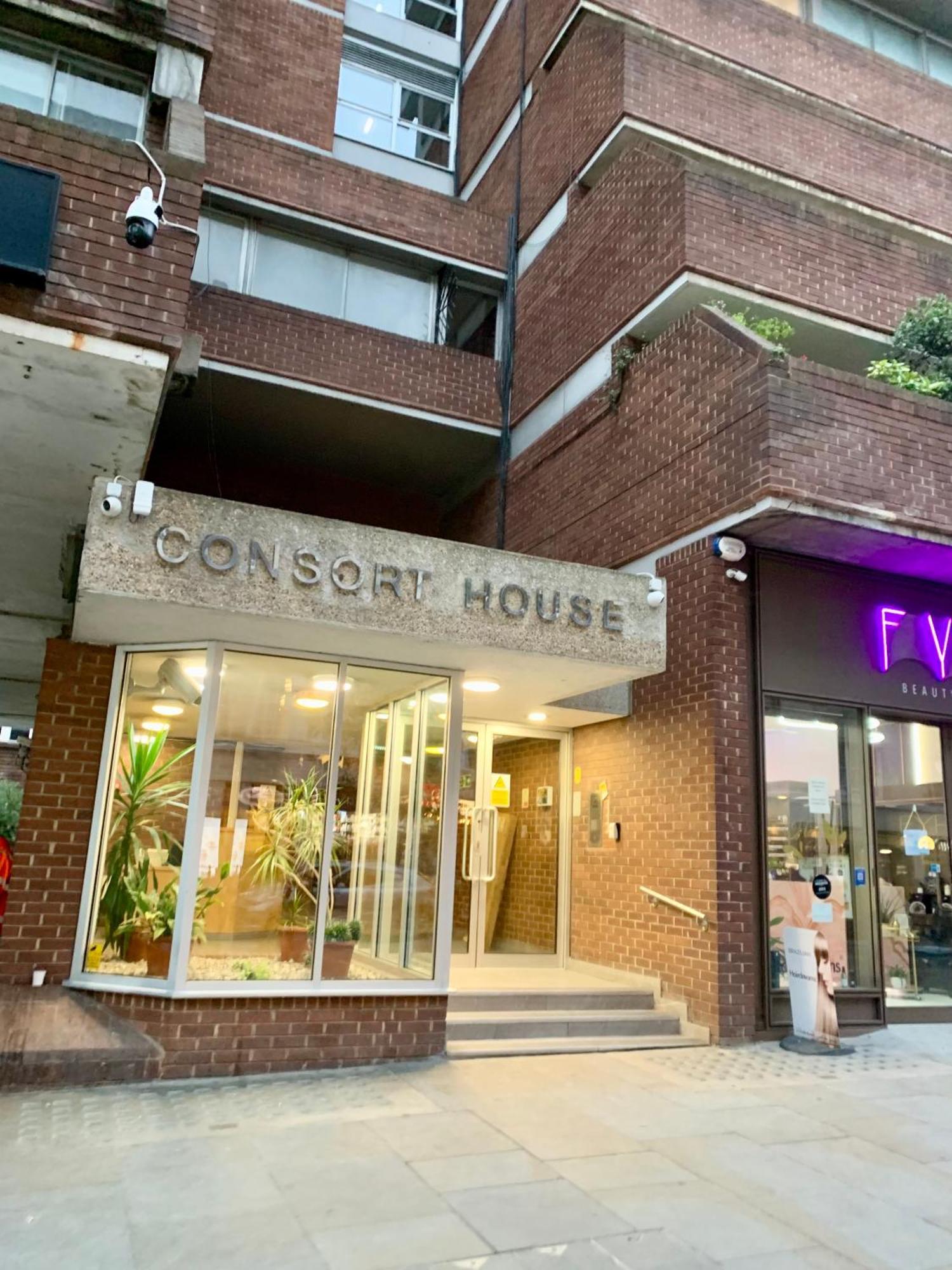 New- Prime Location-spacious Cozy Next To Hyde Park Accommodatie bij particulieren *