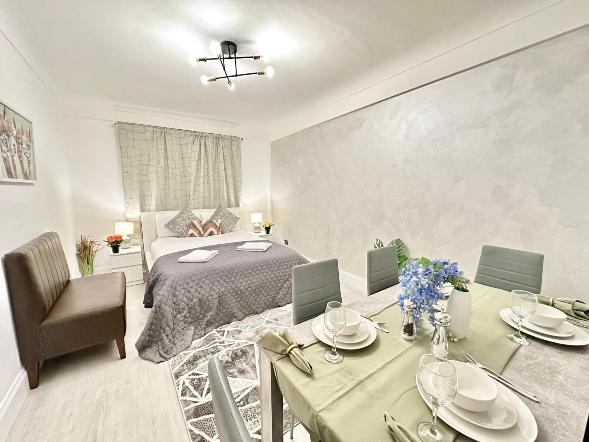Beautiful Near Mayfair London