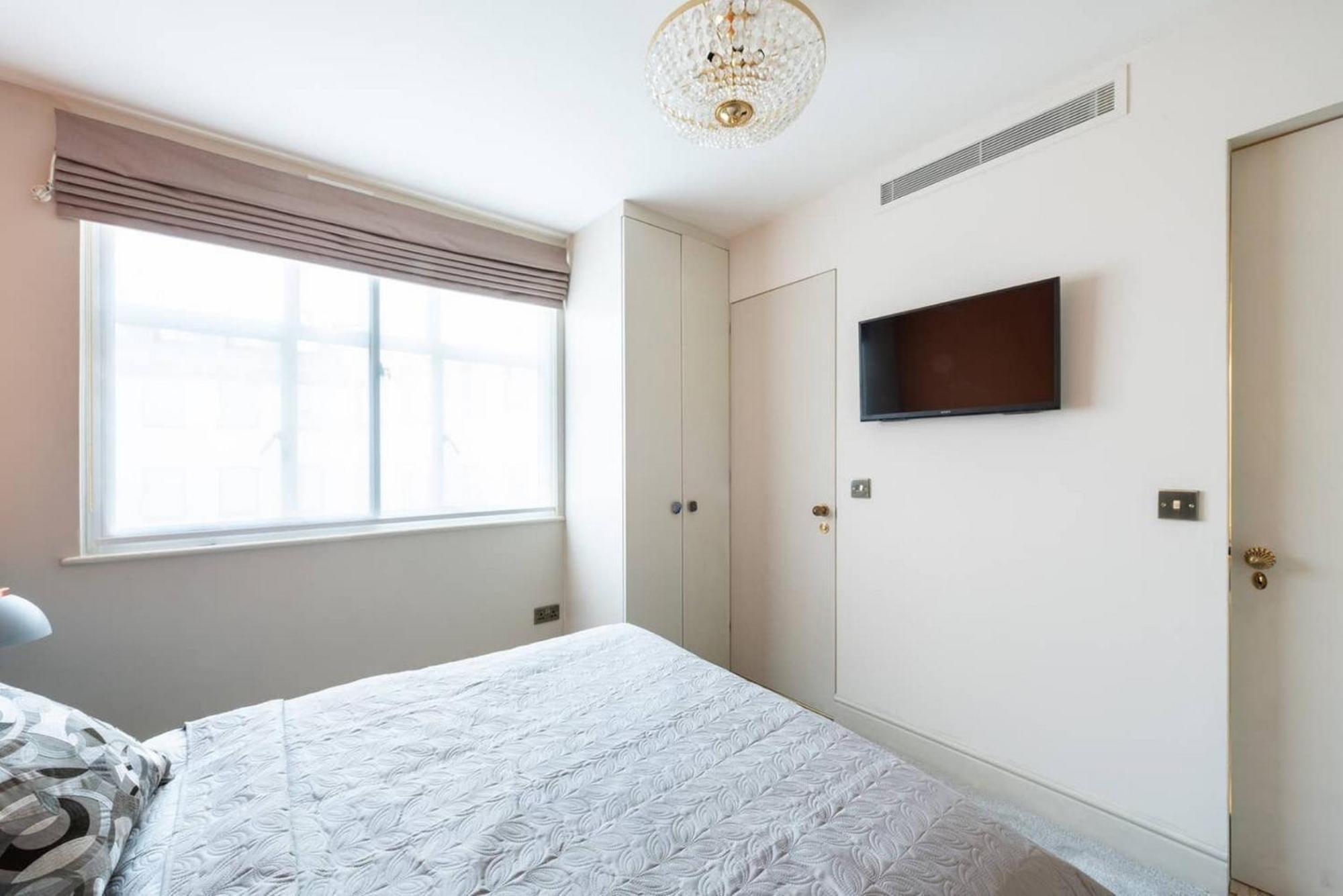 Holiday home Charly London