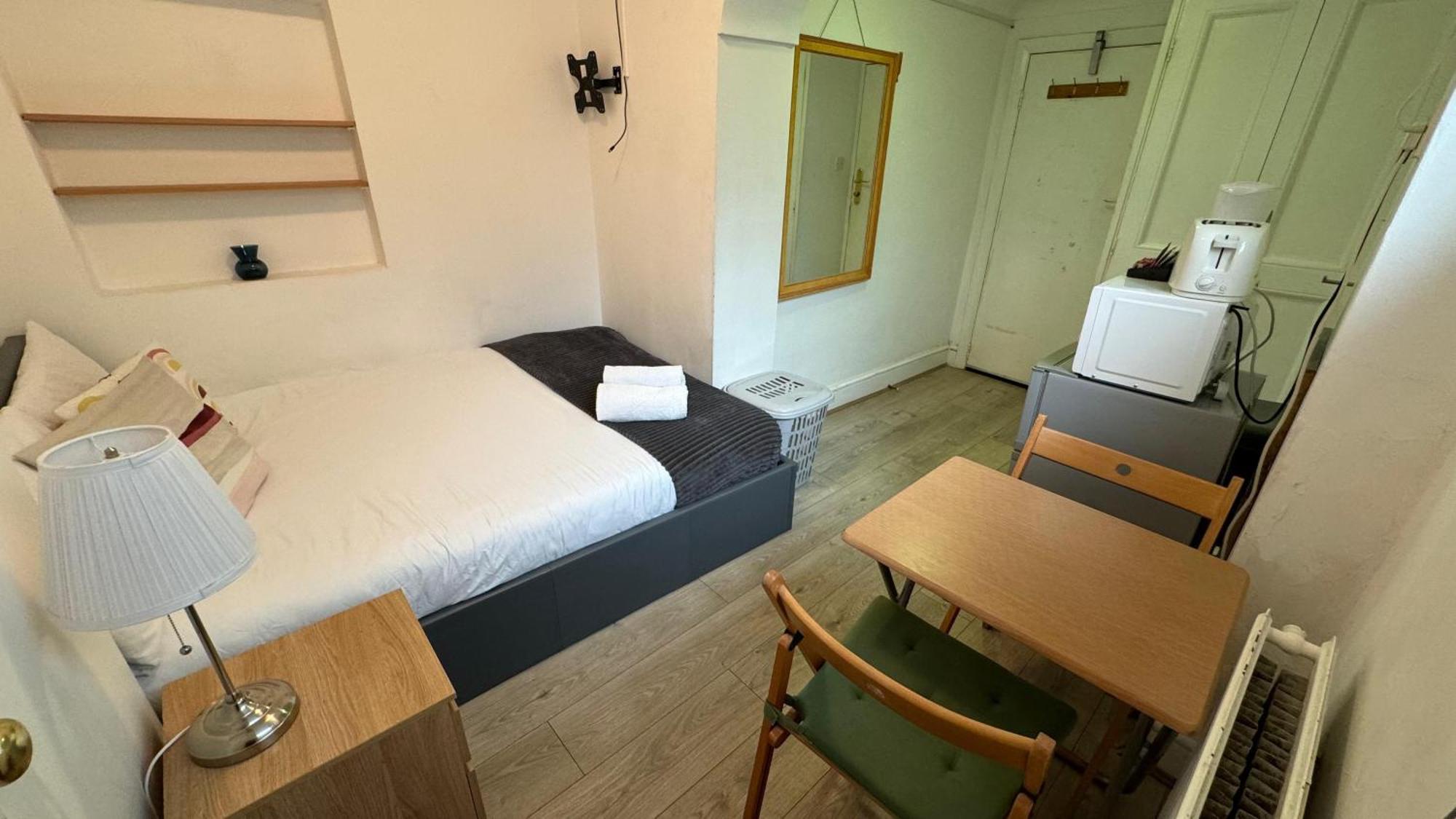 Apartamento En-suite Near Everything. Shepherd's Bush - Londres