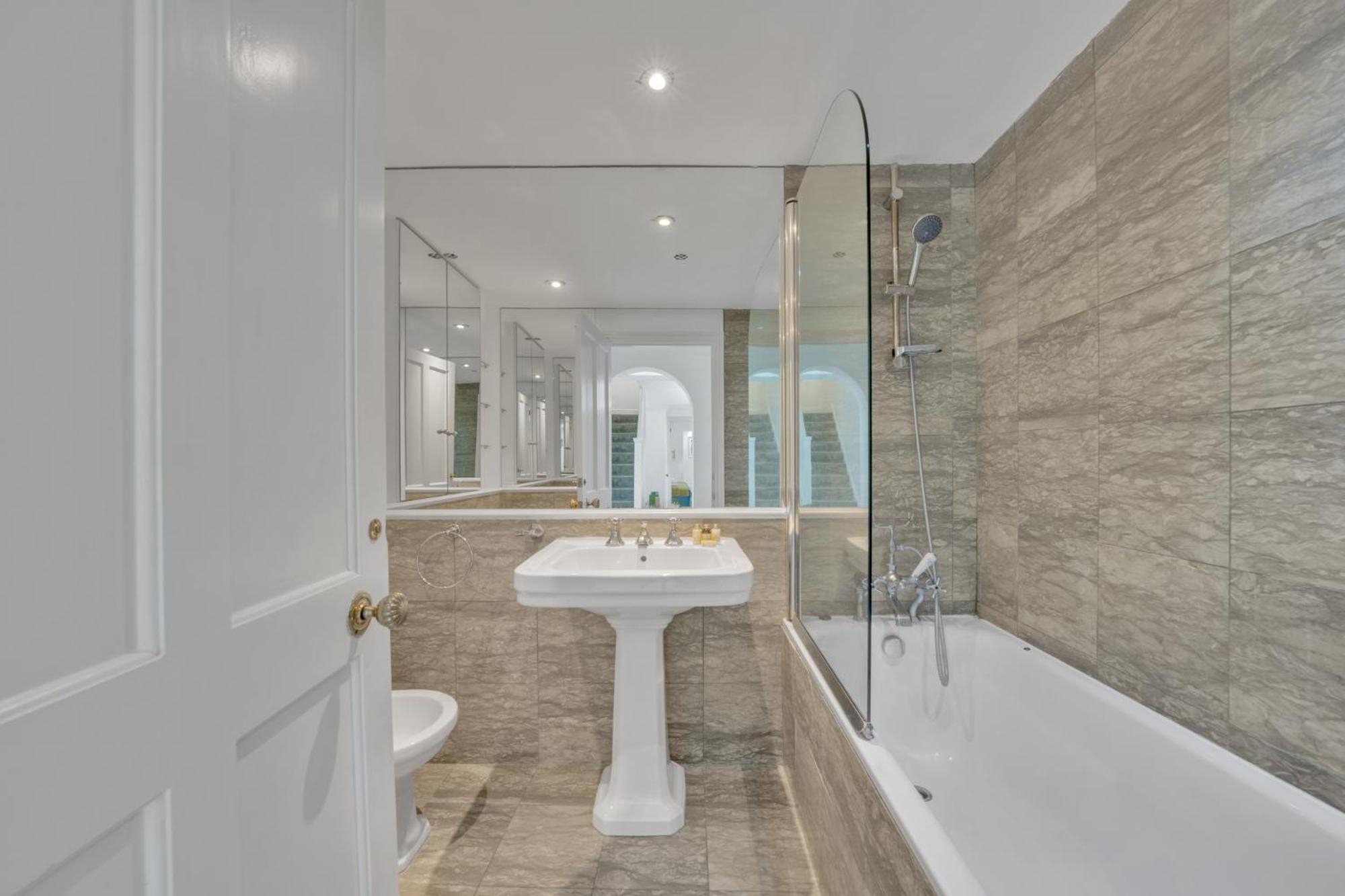The Belgrave Residences Appartement *