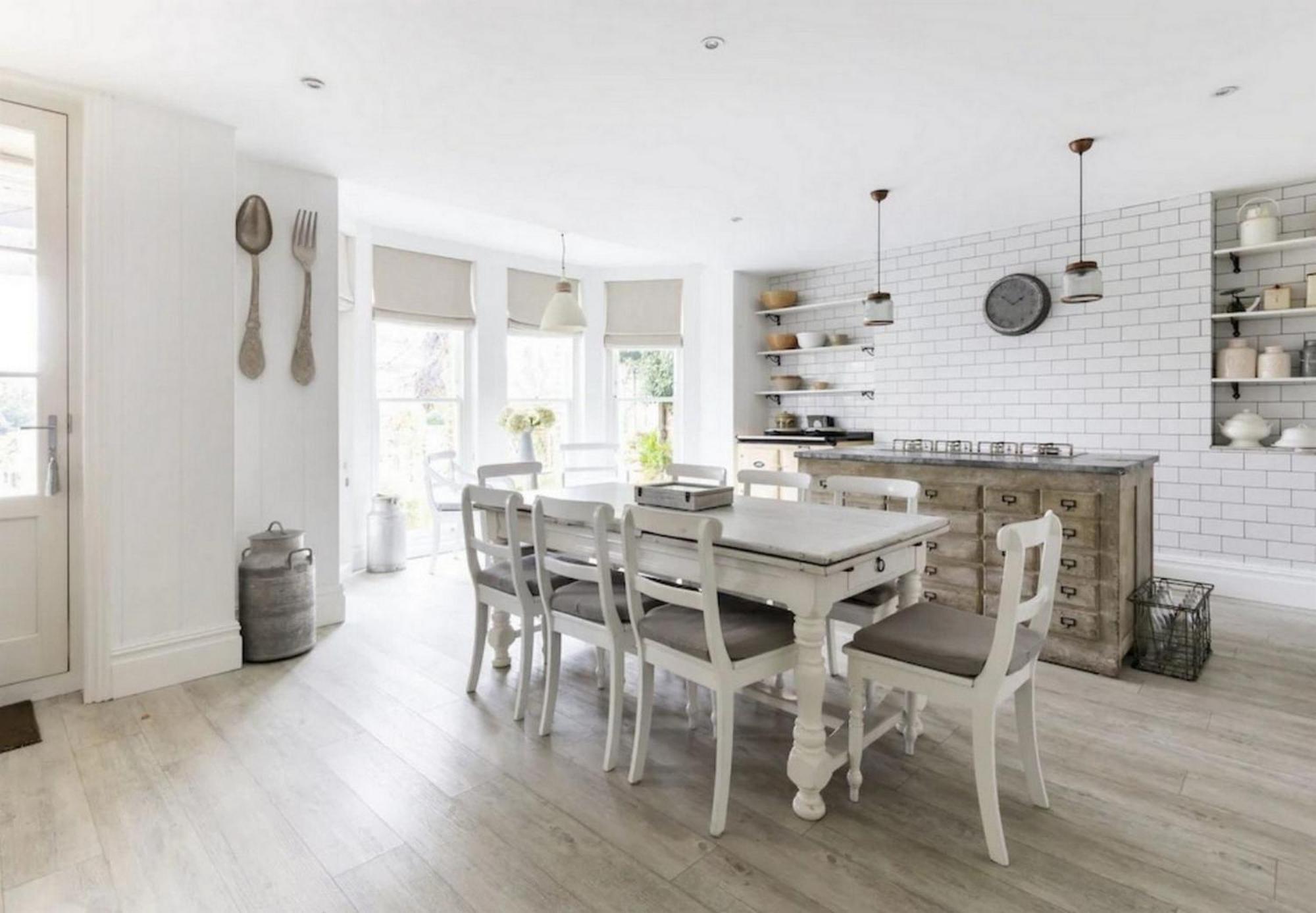 Villa 7br Holiday In Near Hyde Park- If You Want To Book, Please Contact On Wh-ats-app - 0034-605-434-371 !!!! Londres