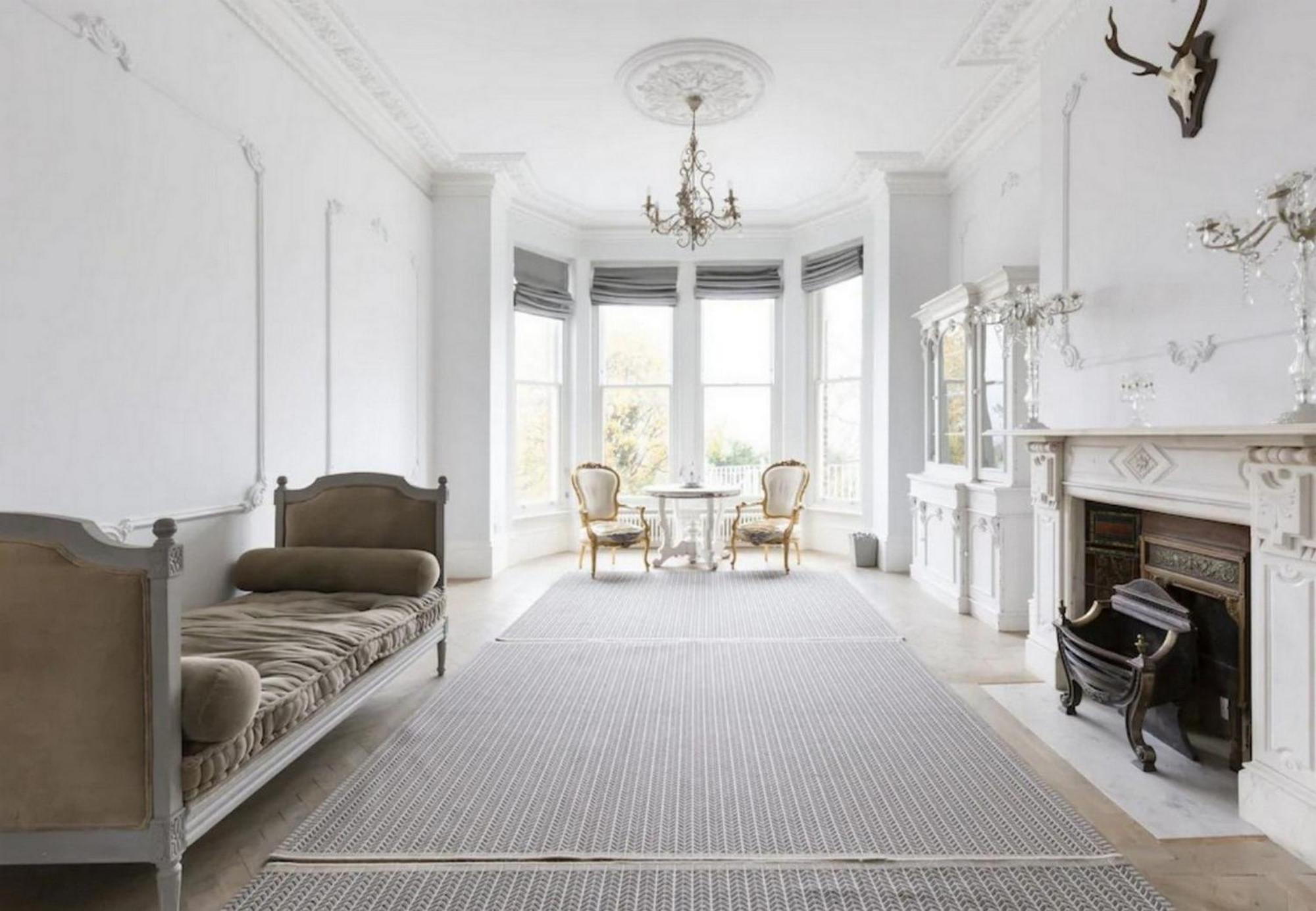 7br Holiday In Near Hyde Park- If You Want To Book, Please Contact On Wh-ats-app - 0034-605-434-371 !!!! *