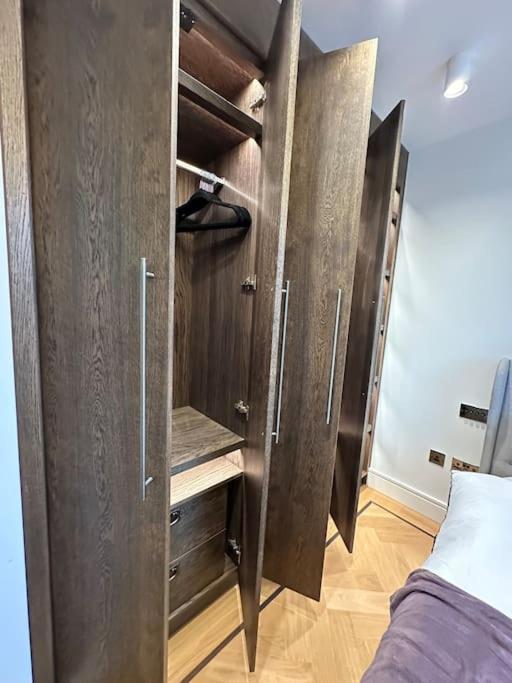 Apartamento Flat 3 7a Lavender Hill Londres