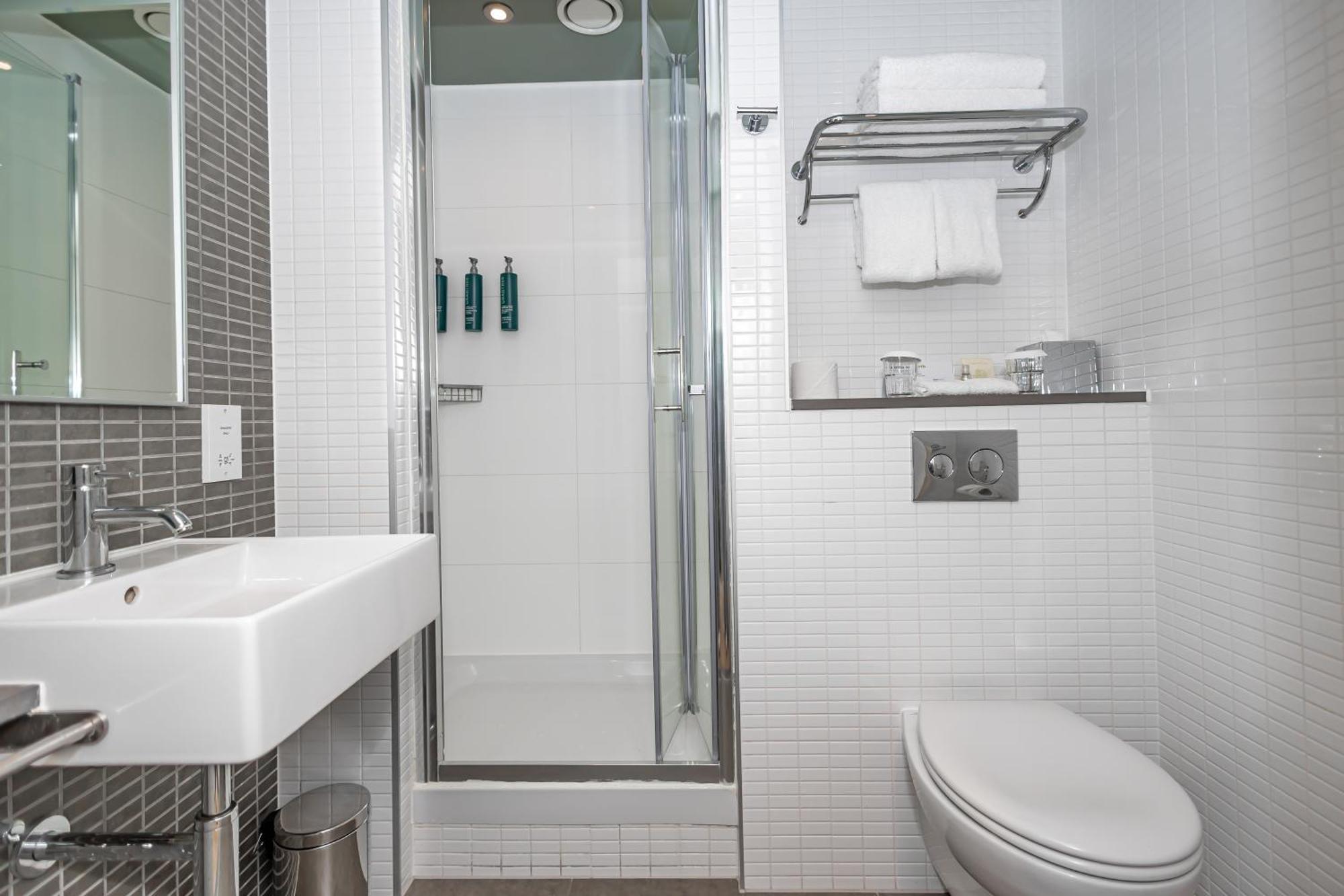 Doubletree By Hilton - Tower Of 4* London