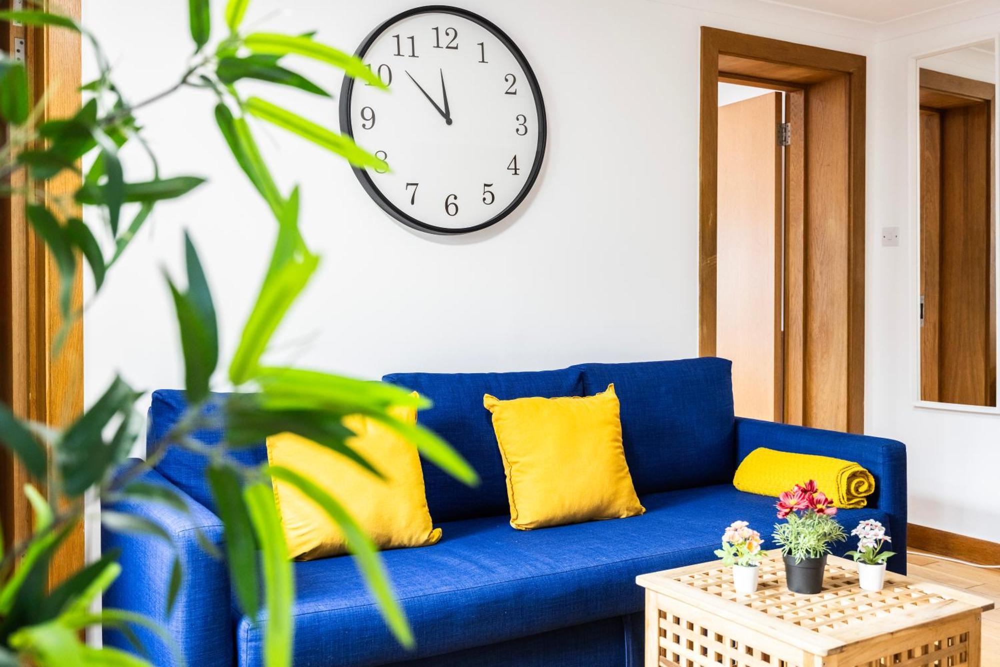 2 Bedroom Charming & Magnificent Flat * Londres