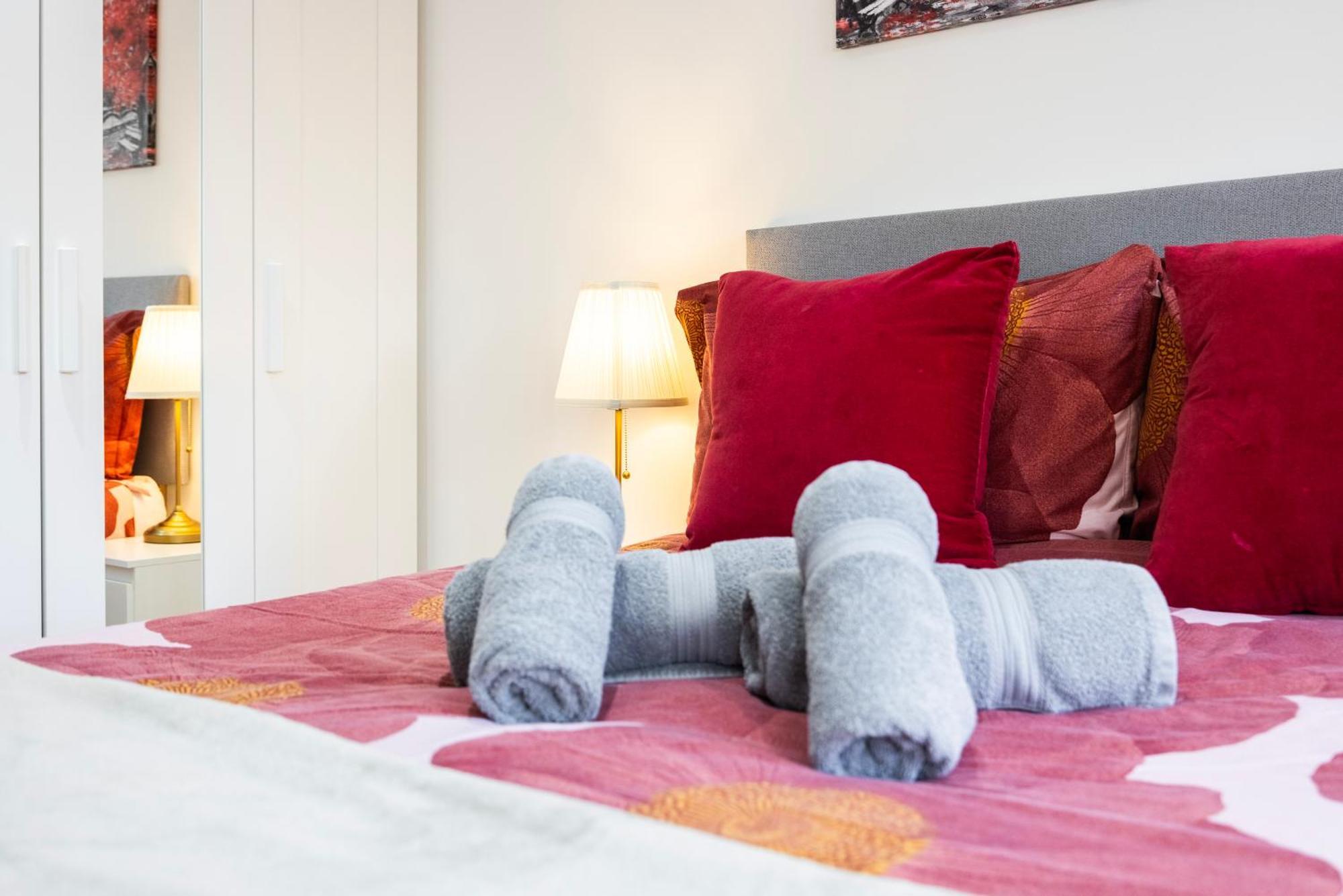 Apartamento 2 Bedroom Charming & Magnificent Flat Londres