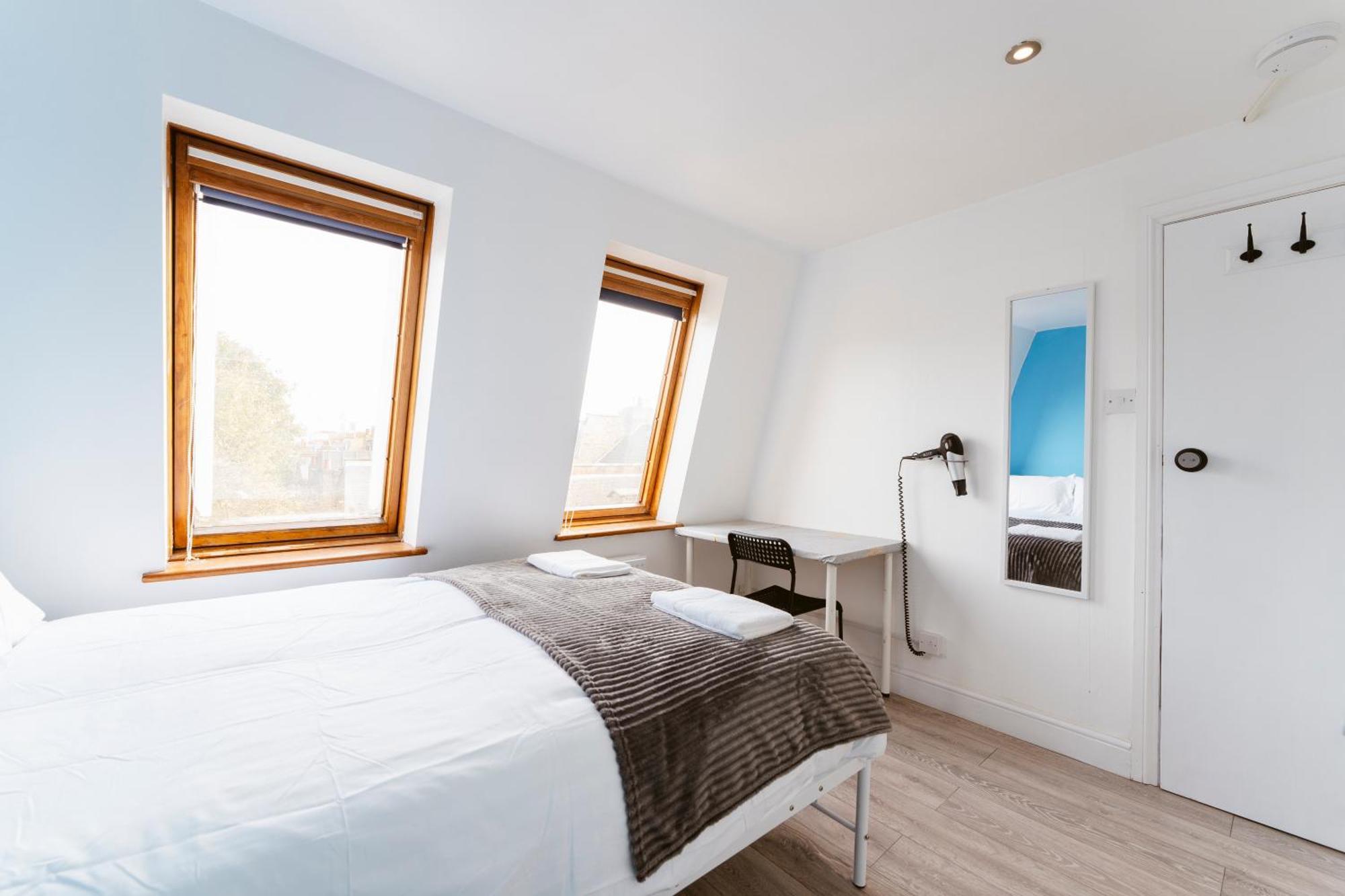 Guest house White Double London