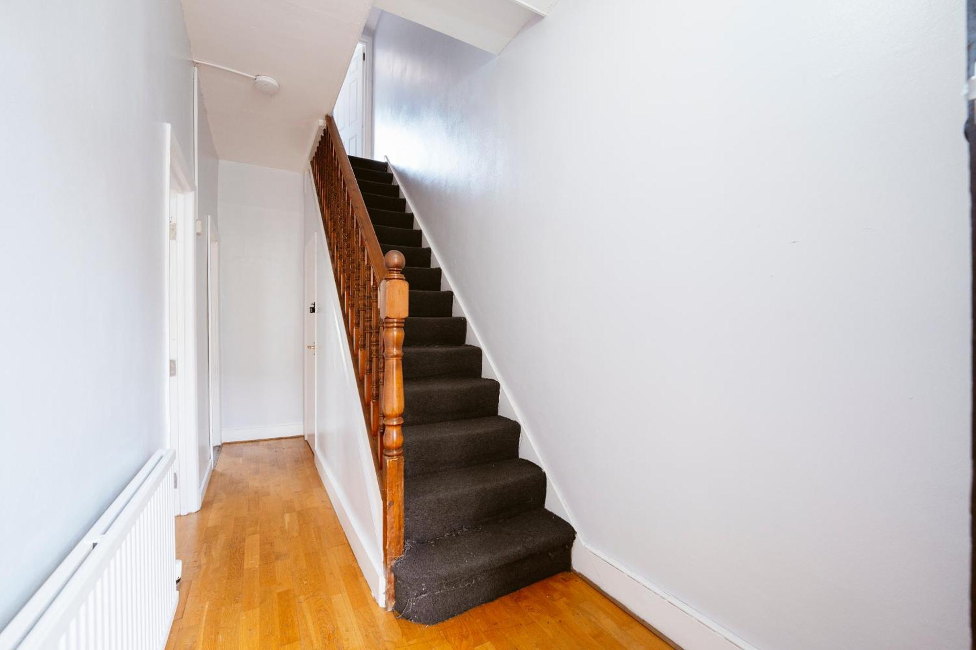 White Double Guest house *