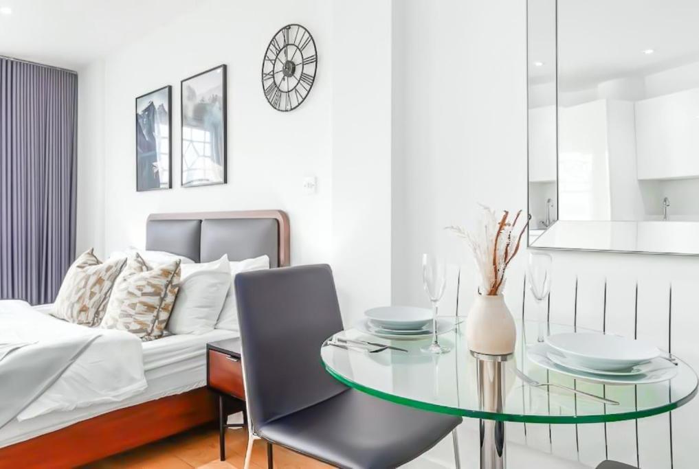 Stylish In Piccadilly Vr2 Apartment *