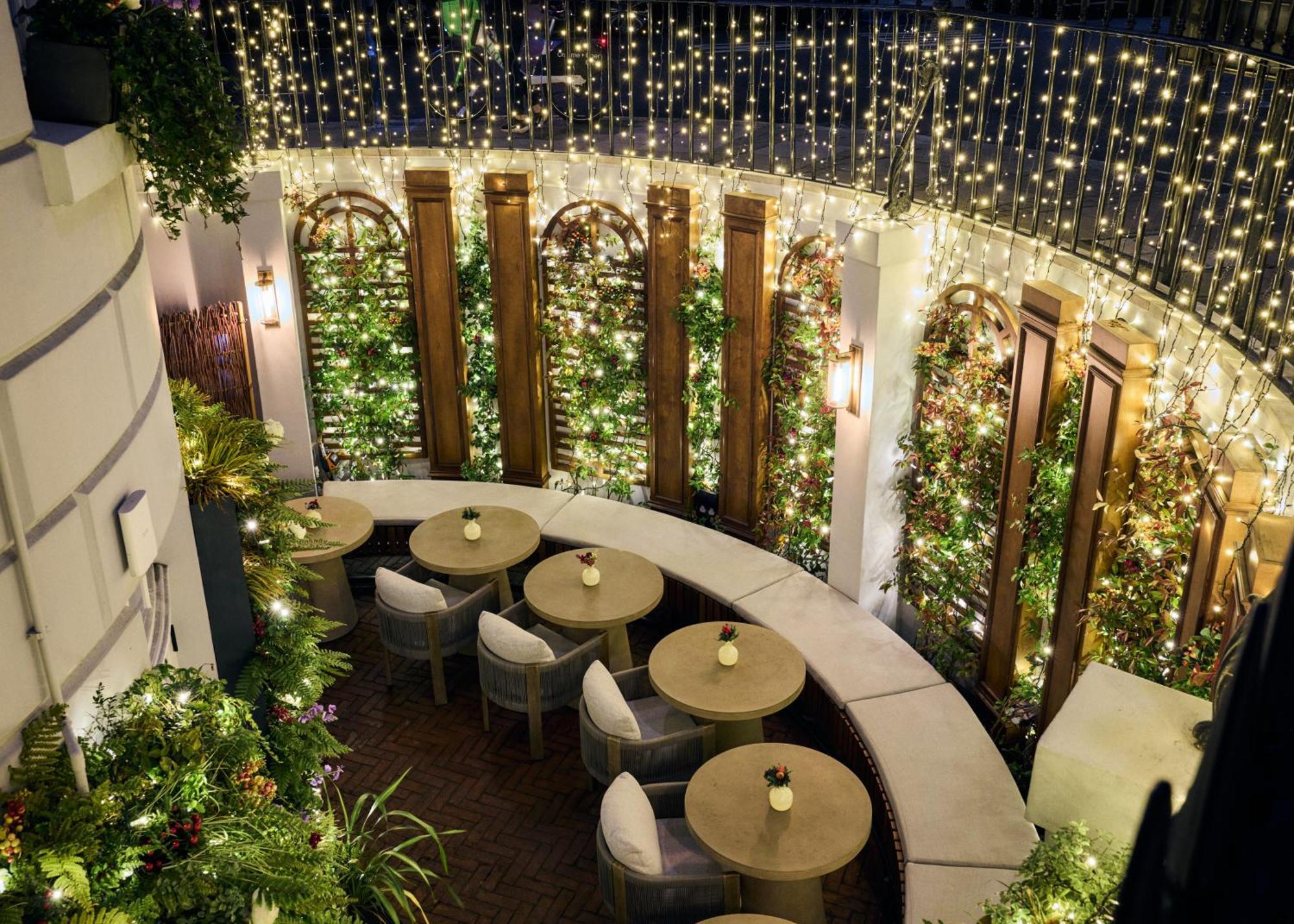 2 Chesham Hotel London
