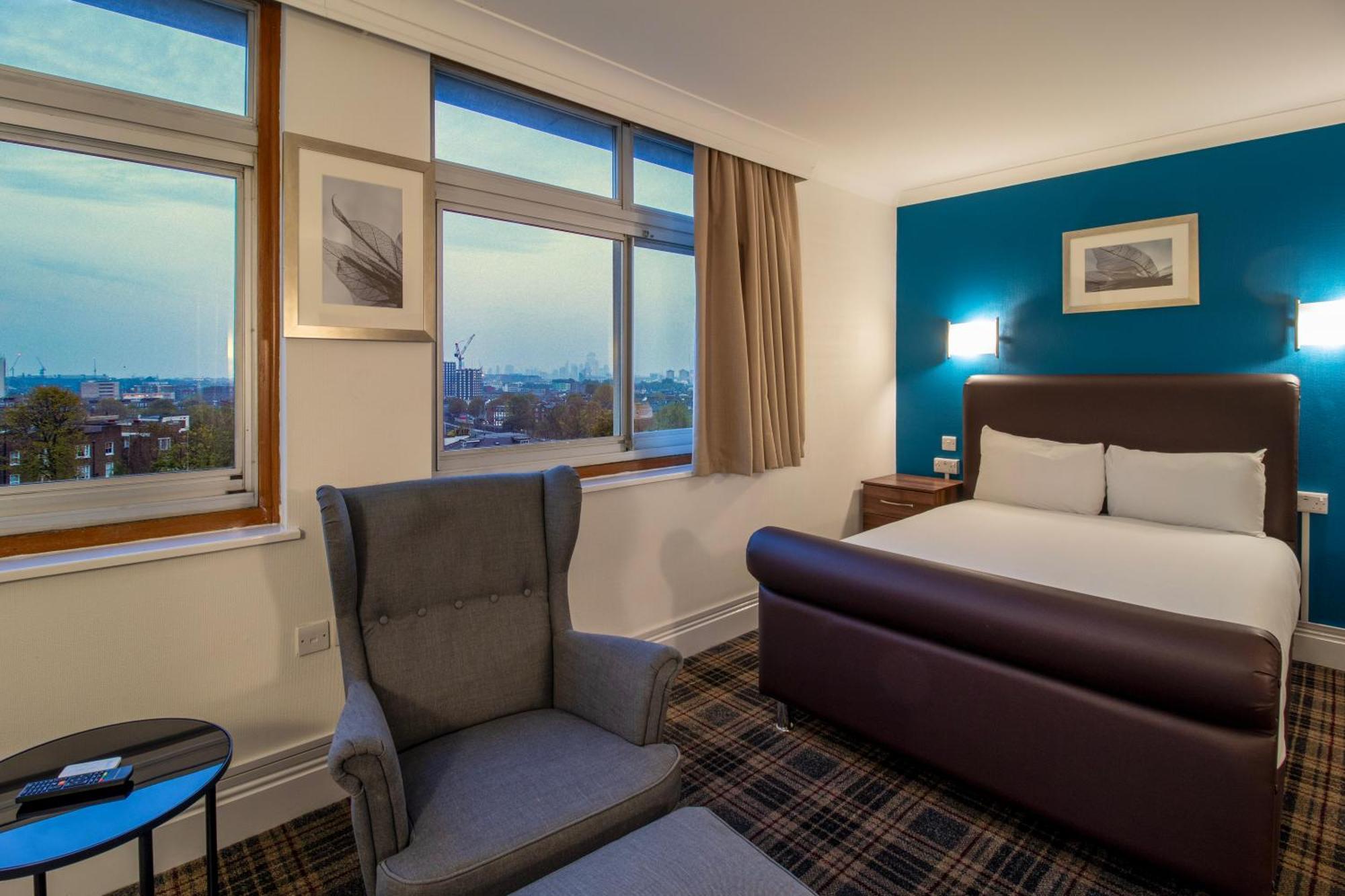 Hampstead Britannia Hotel 3*