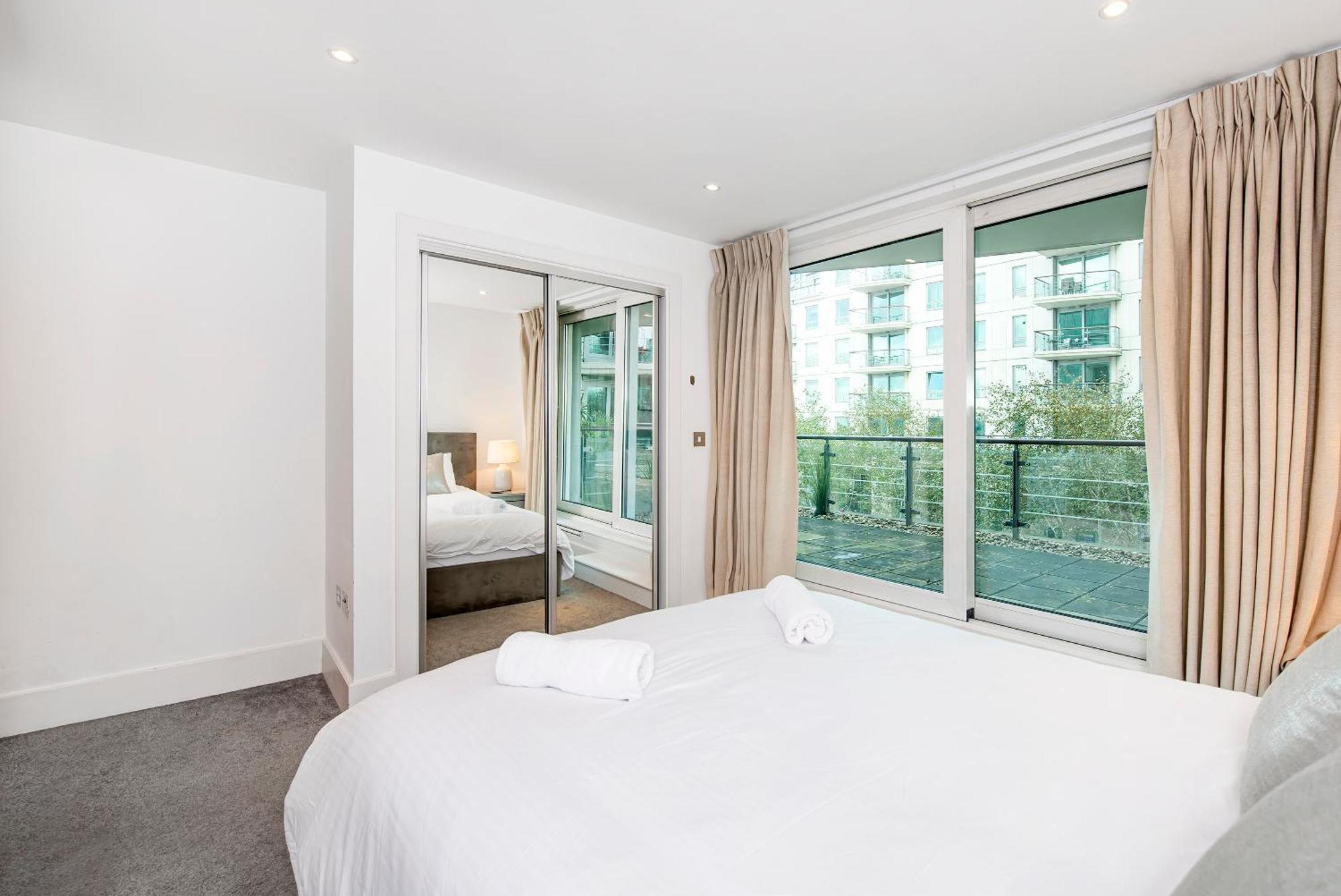 2 Bed With Large Terrace * Londres