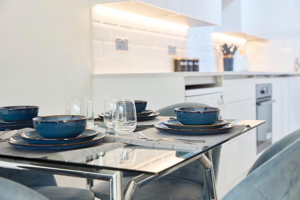 Appartement Hyde Park - 5 Sleeps - Parking *