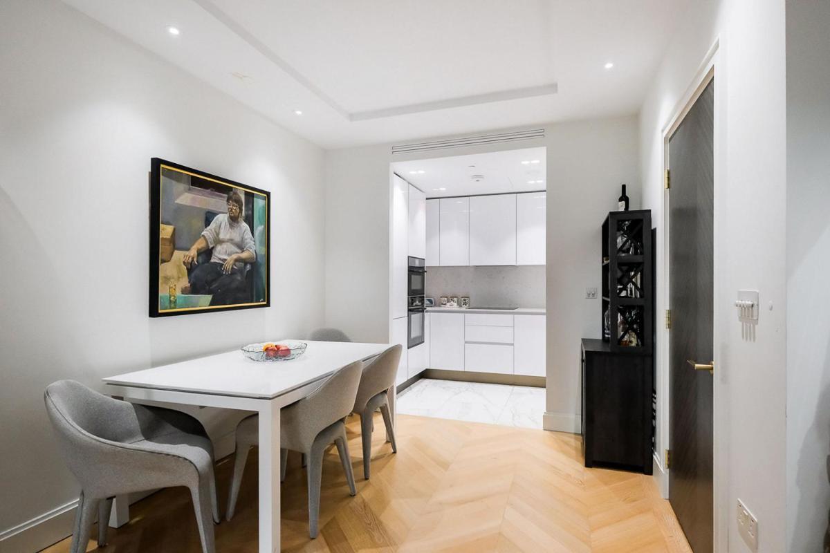 Ivy Millbank Pro-managed * Londres