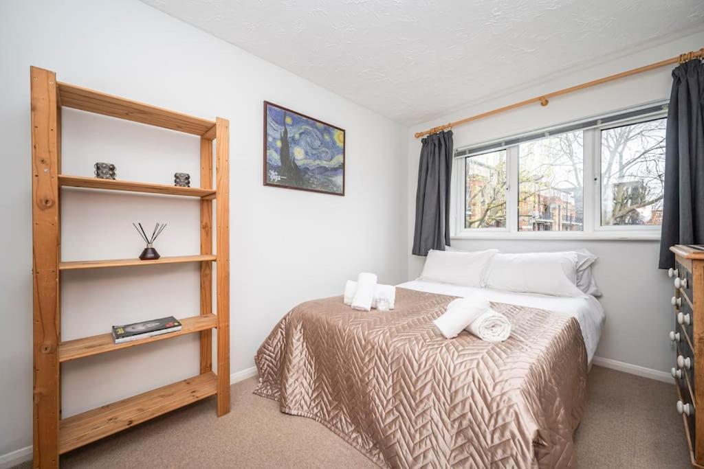 Appartement Cosy 2 Bedroom Flat Close To Tower Bridge With Free Parking *