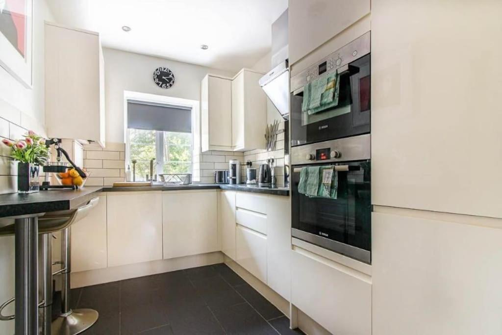 Appartement Spacious 2 Bedroom In Londres