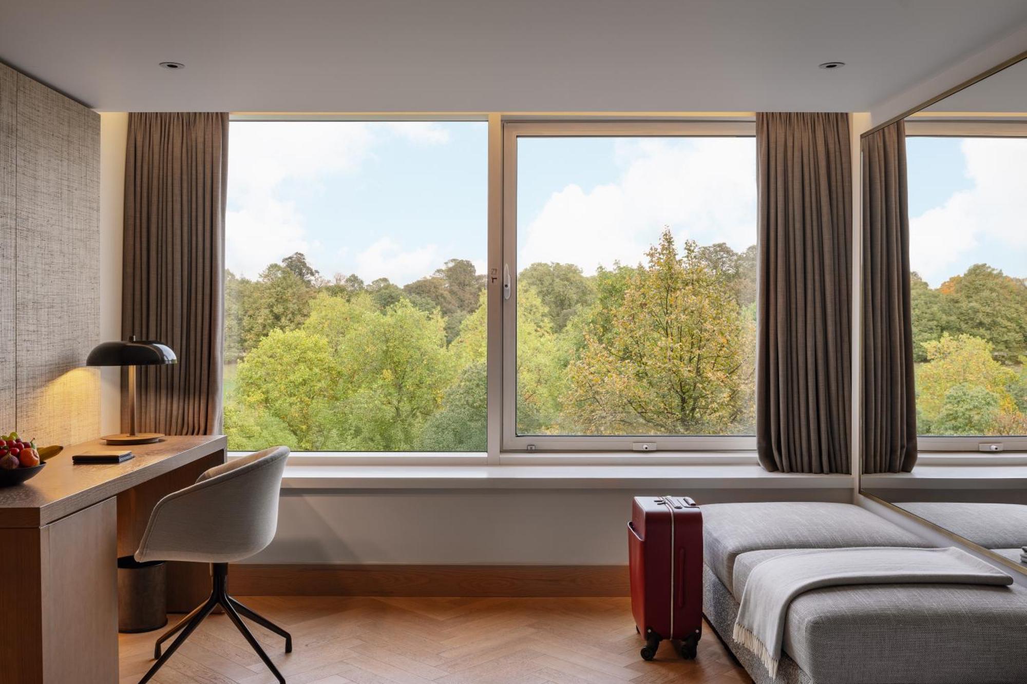 Hotel Royal Garden 5*