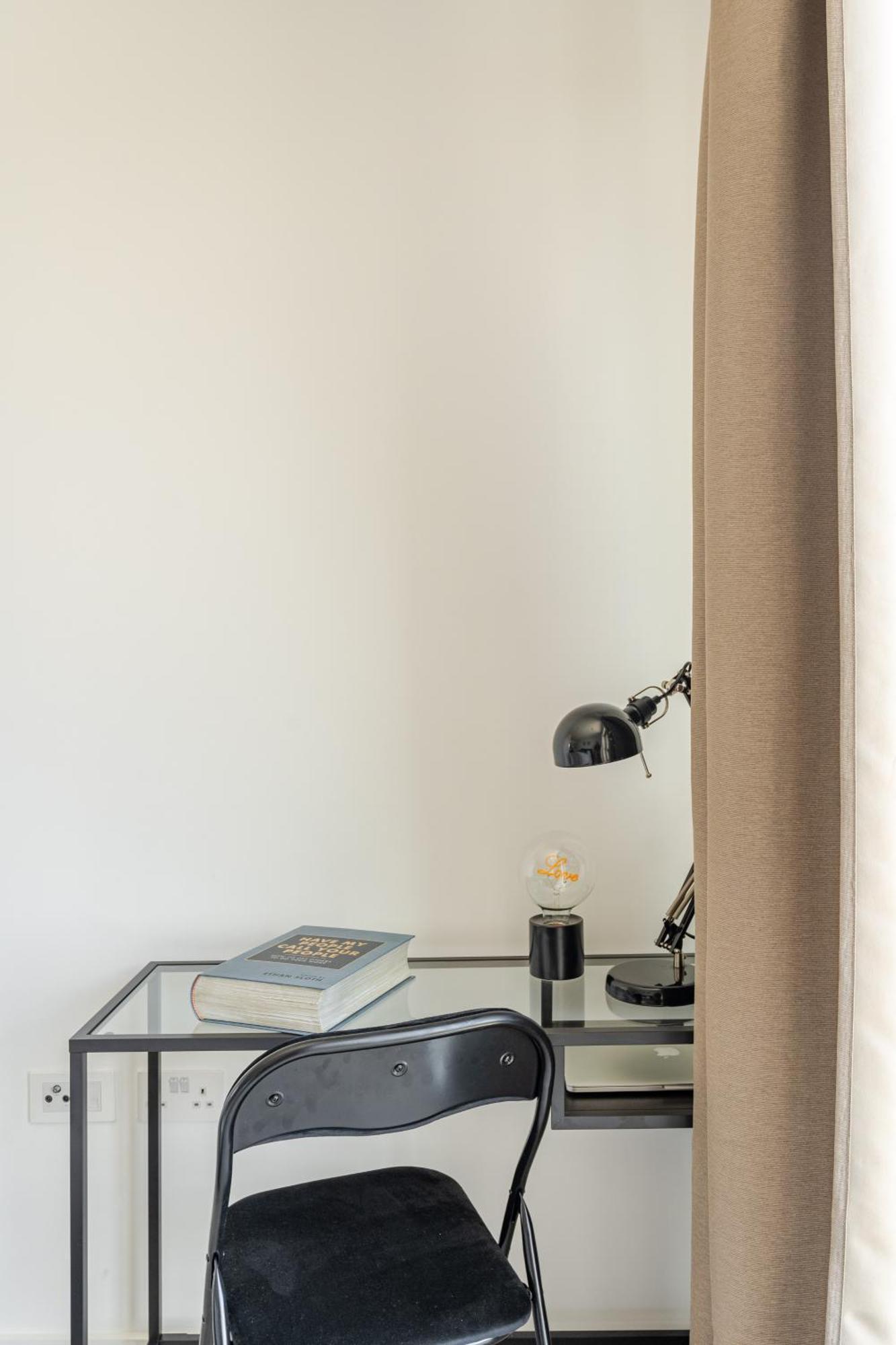 High-spec Apartment- Prime East - Near O2 Arena Londres