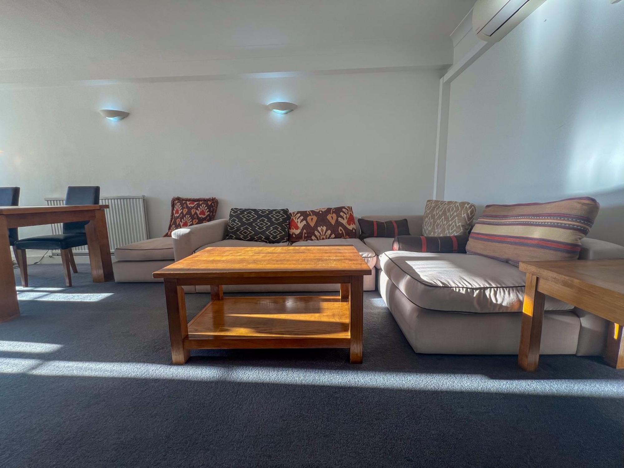 Collection In Prestigious Mayfair Location *