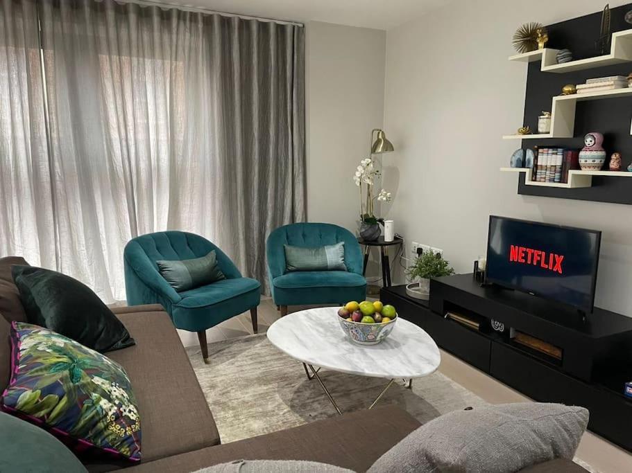 Appartement Spacious Modern 3 Bed In Bridge With Netflix And Free Carpark