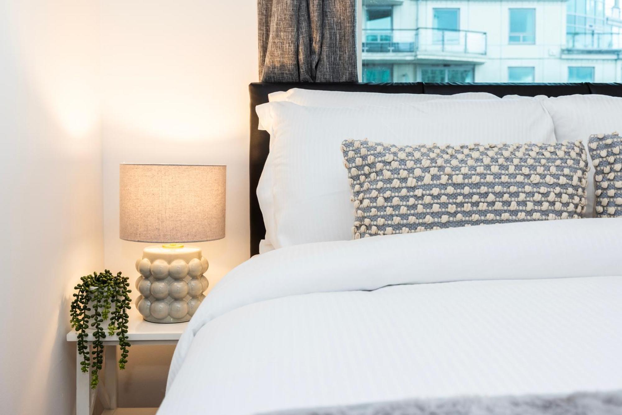 Welcomestay St Georges Wharf Appartement *