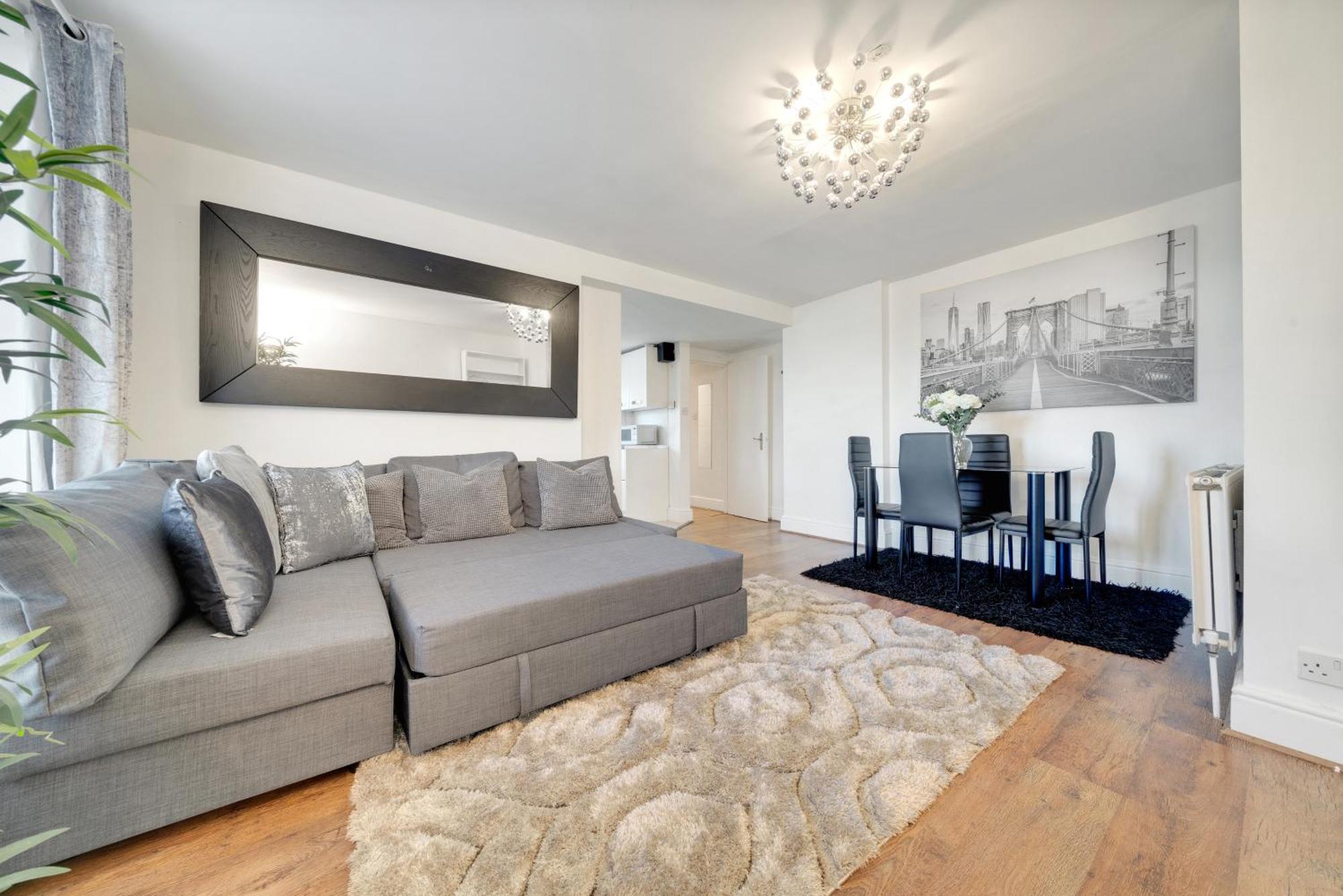 Appartement Spacious 2 Bedroom Near Excel & Canary Wharf With Free Gated Parking Londres