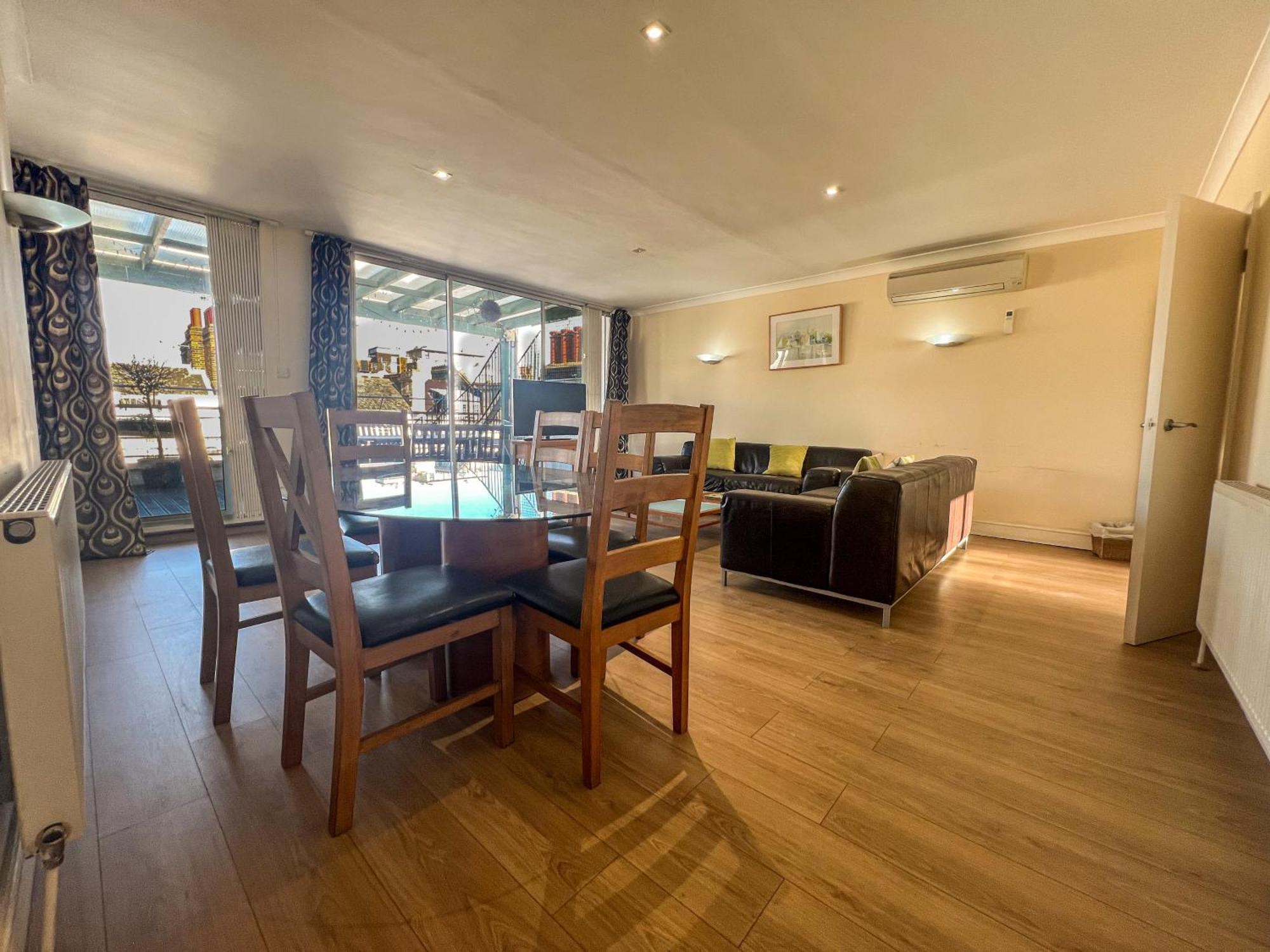 Collection In Prestigious Mayfair Location Appartement *
