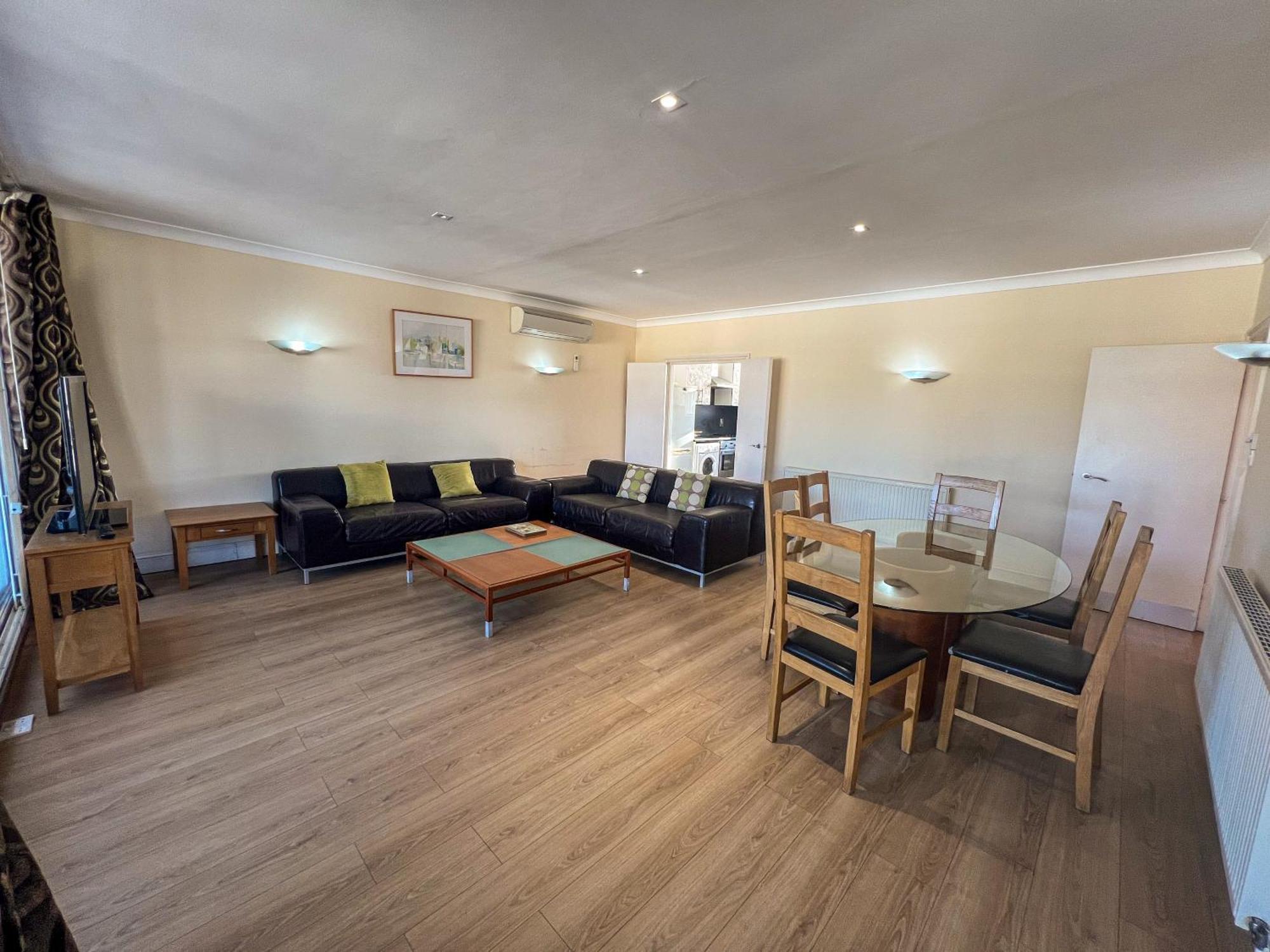 Appartement Collection In Prestigious Mayfair Location Londres