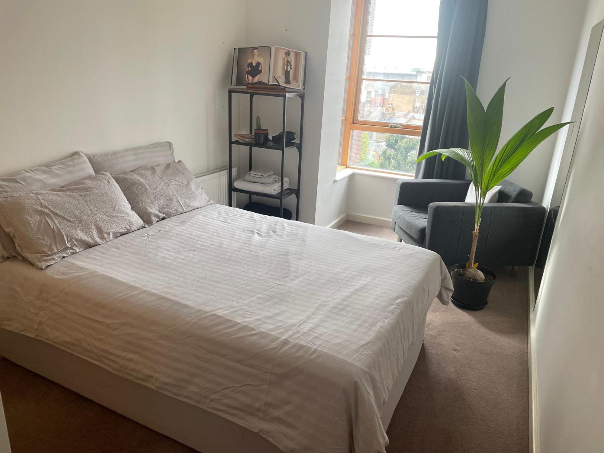 Private In A Shared Flat * Londres