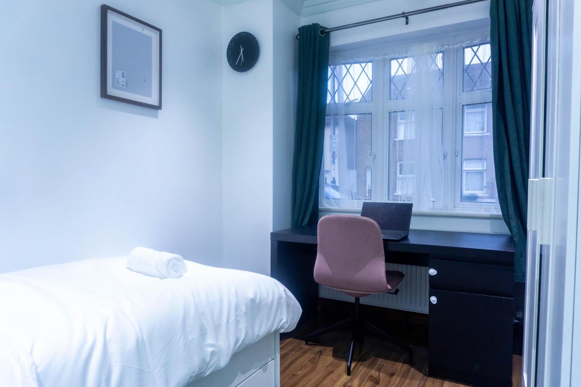 Modern, Cozy 3-bed House In Perfect For Families, Contractors And Groups! Apartamento