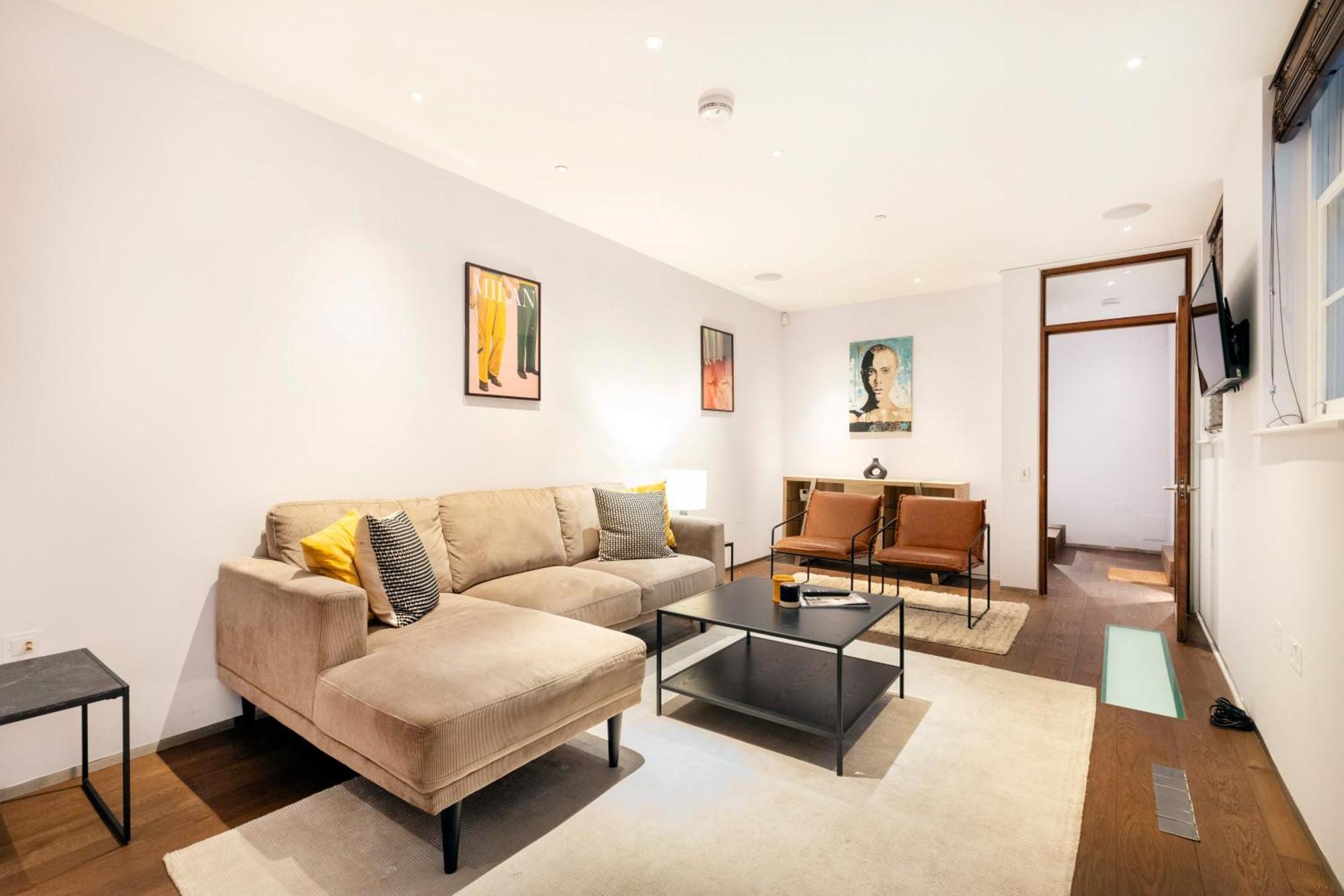 Gorgeous 3 Bed House In Paddington Hébergement de vacances *