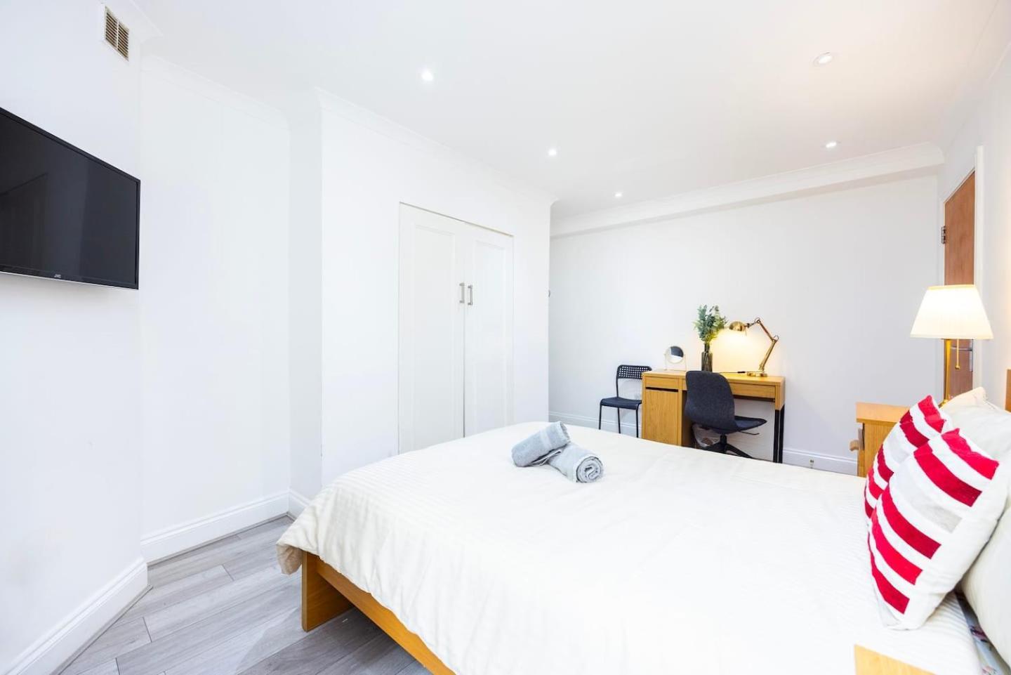 Three Bedroom 3 Bathroom In Kensington Appartement *