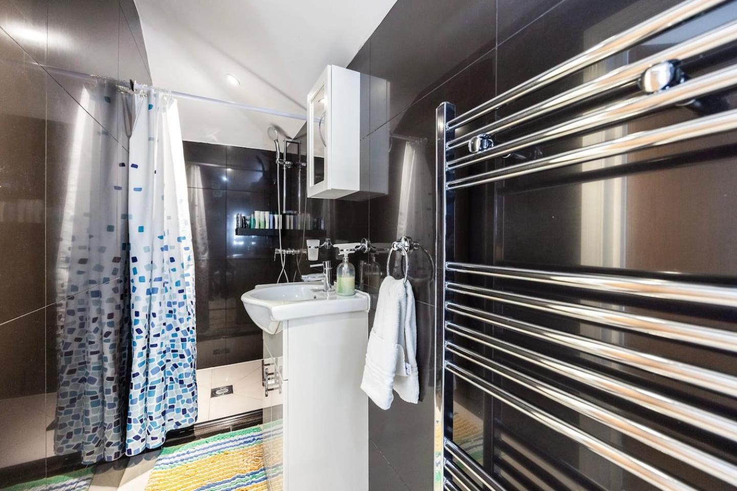 Appartement Three Bedroom 3 Bathroom In Kensington Londres
