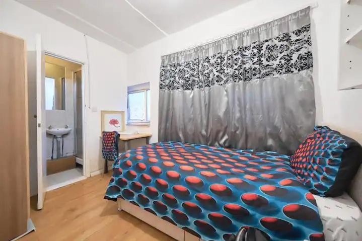 Privatunterkunft Large House In London's Trendiest Area *