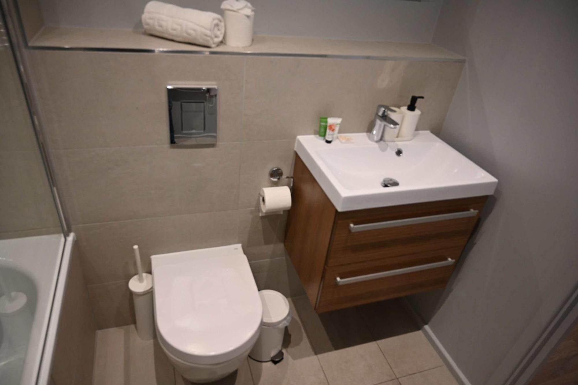 Elegant 2-bed In The Heart Of Appartement *