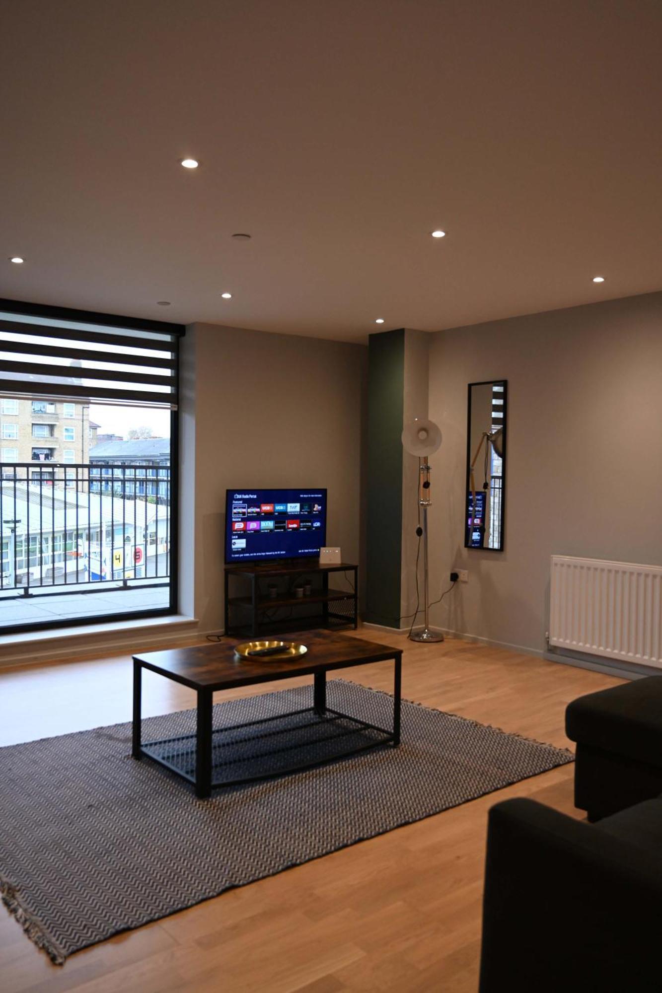 Appartement Elegant 2-bed In The Heart Of *
