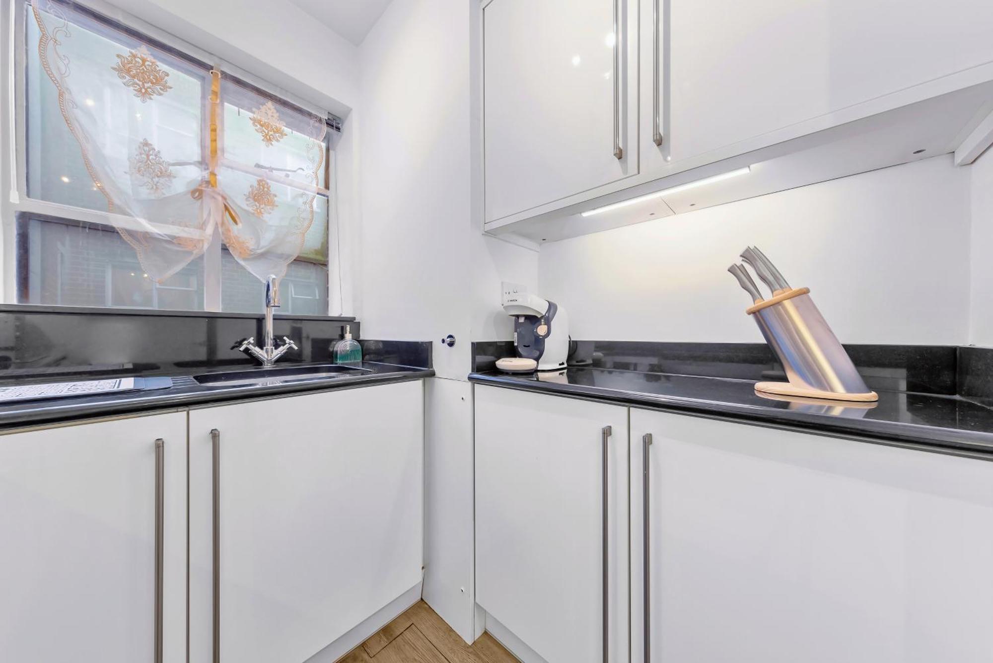 Appartement Iconic With Terrace Over Harrods Londen