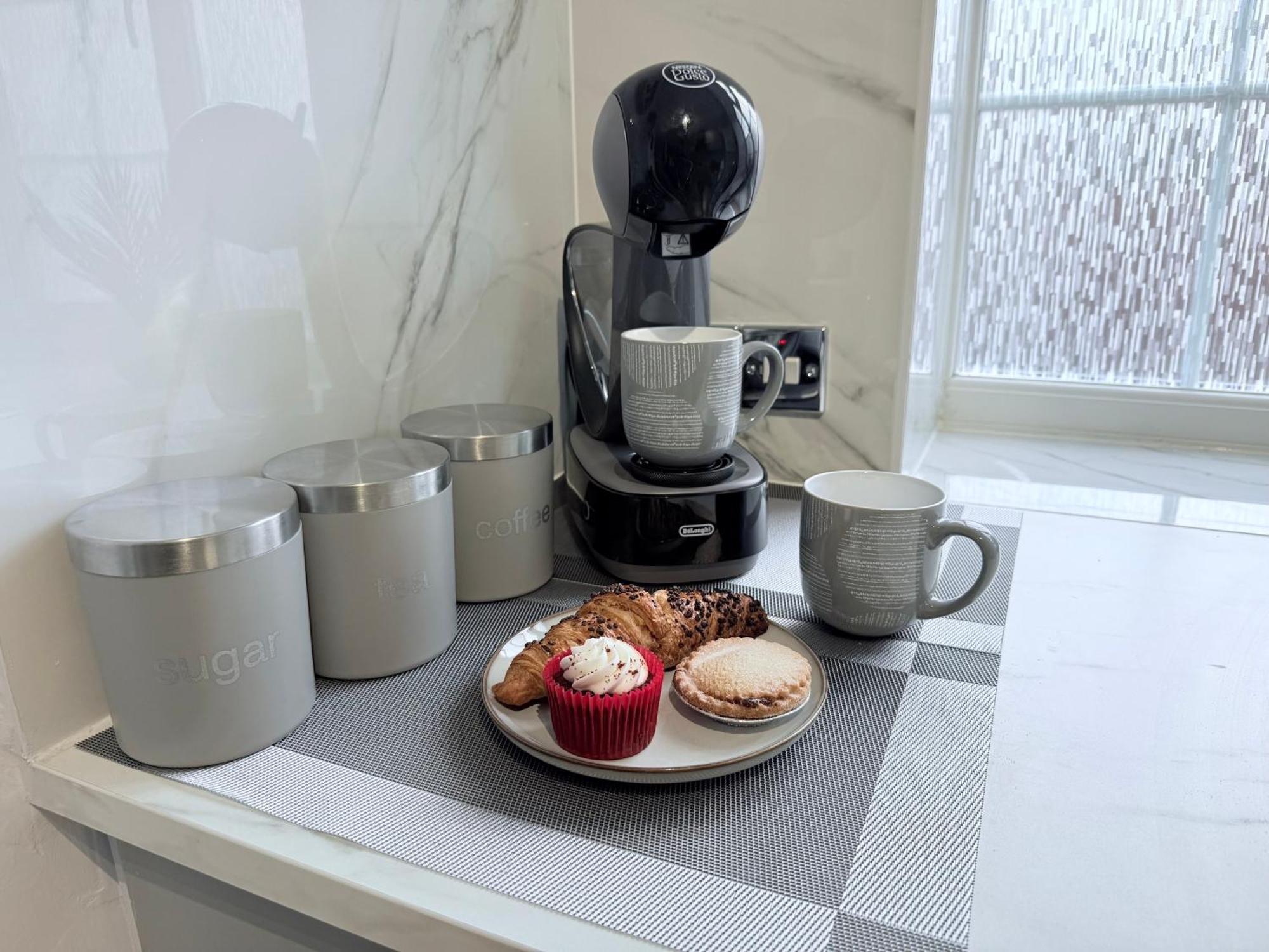 Appartement Staylondon - Sleeps 6 With Free Parking - Tourist, Concerts & Matches *