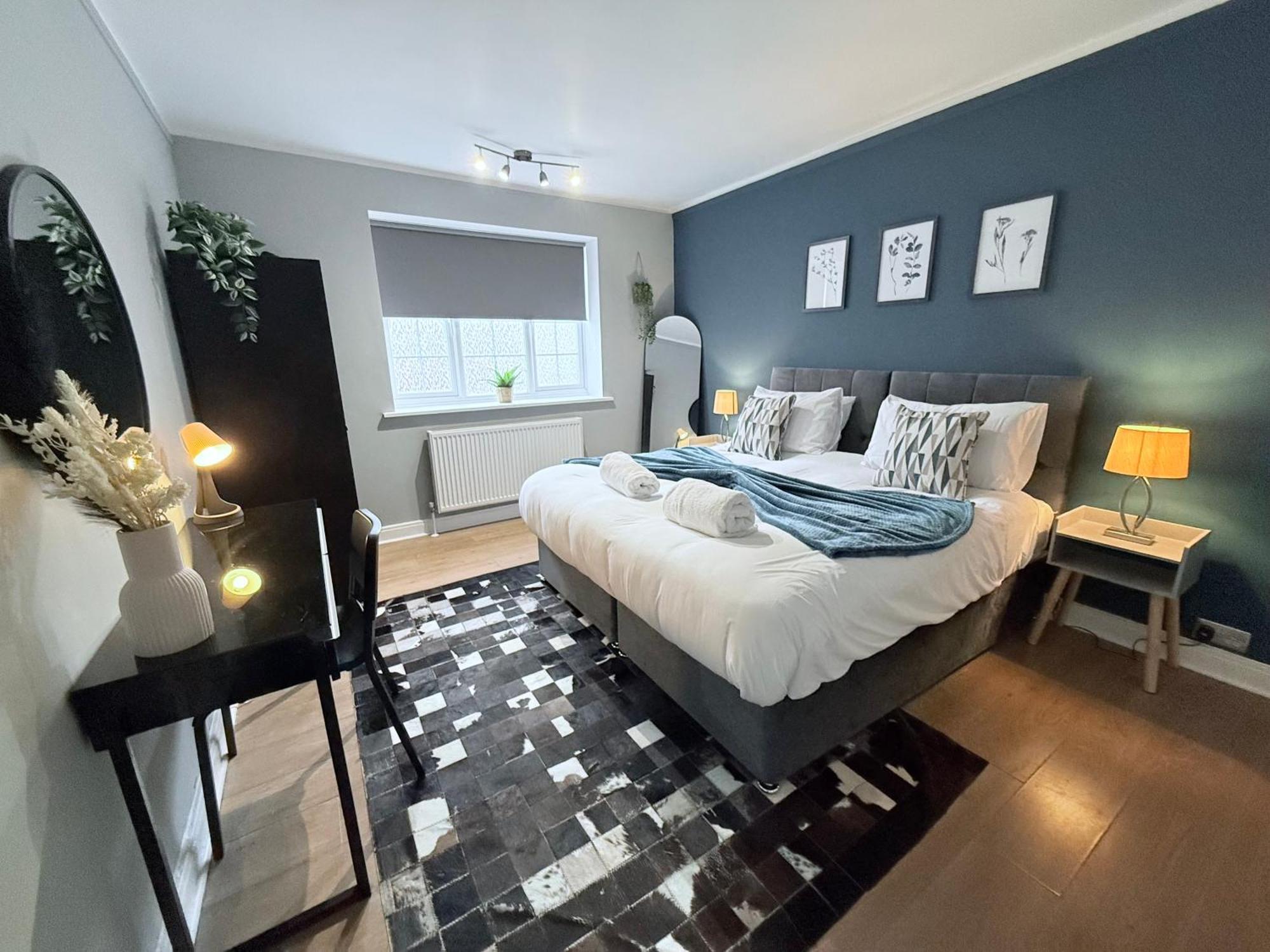 Staylondon - Sleeps 6 With Free Parking - Tourist, Concerts & Matches * Londen