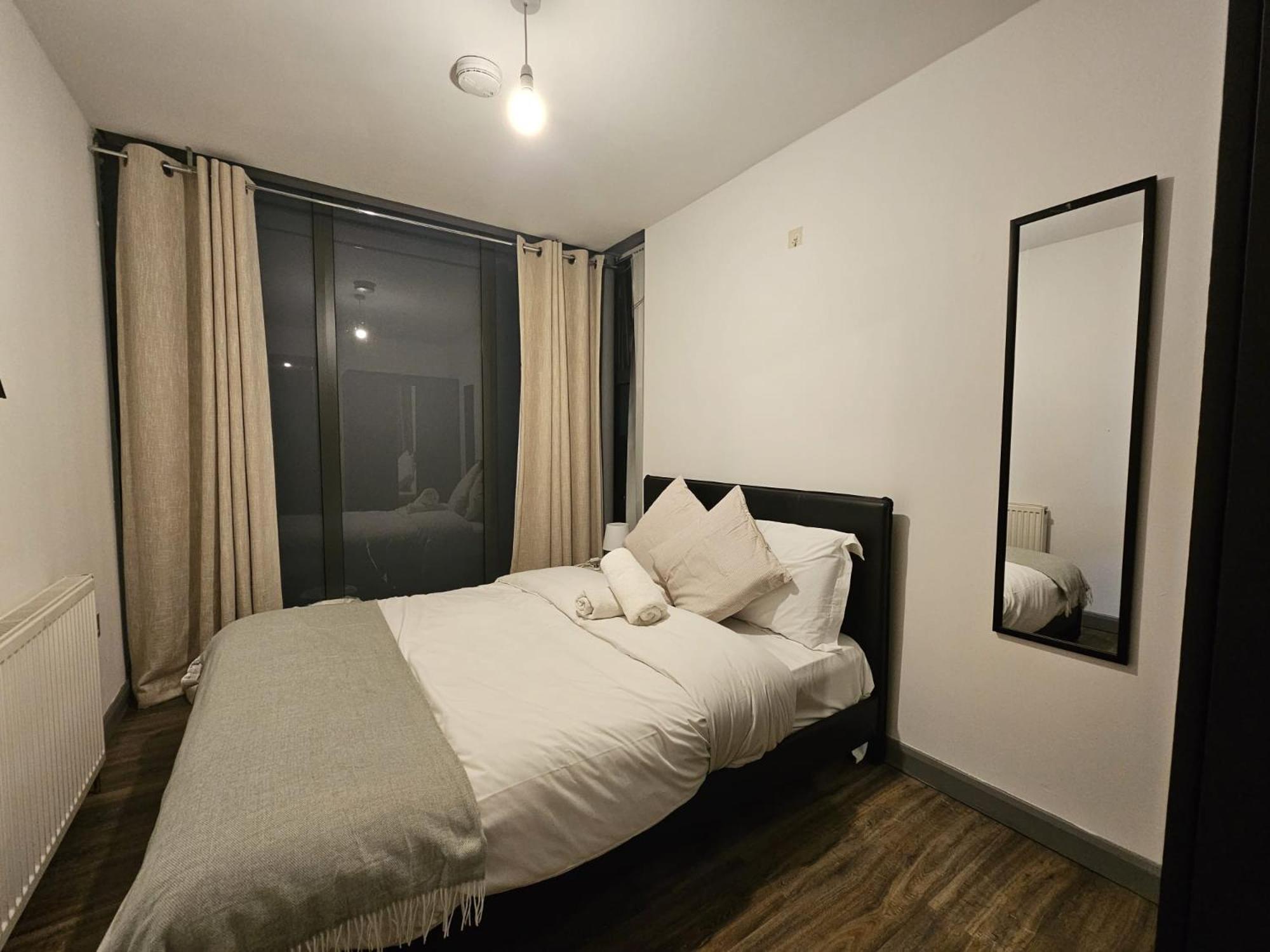 E1 Luxury Penthouse Gasthuis Londen