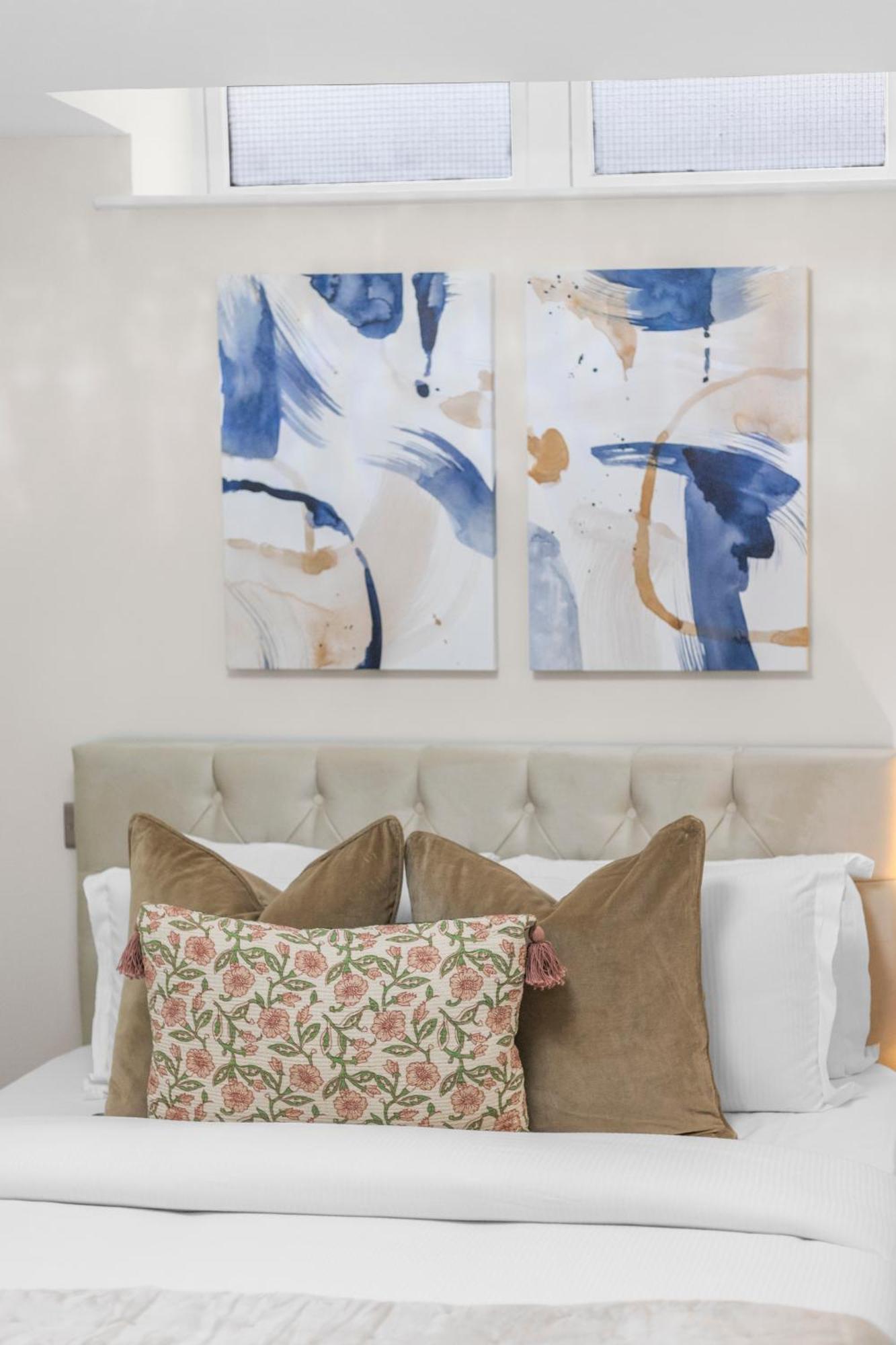 Chic 2-bed In Prime Appartement