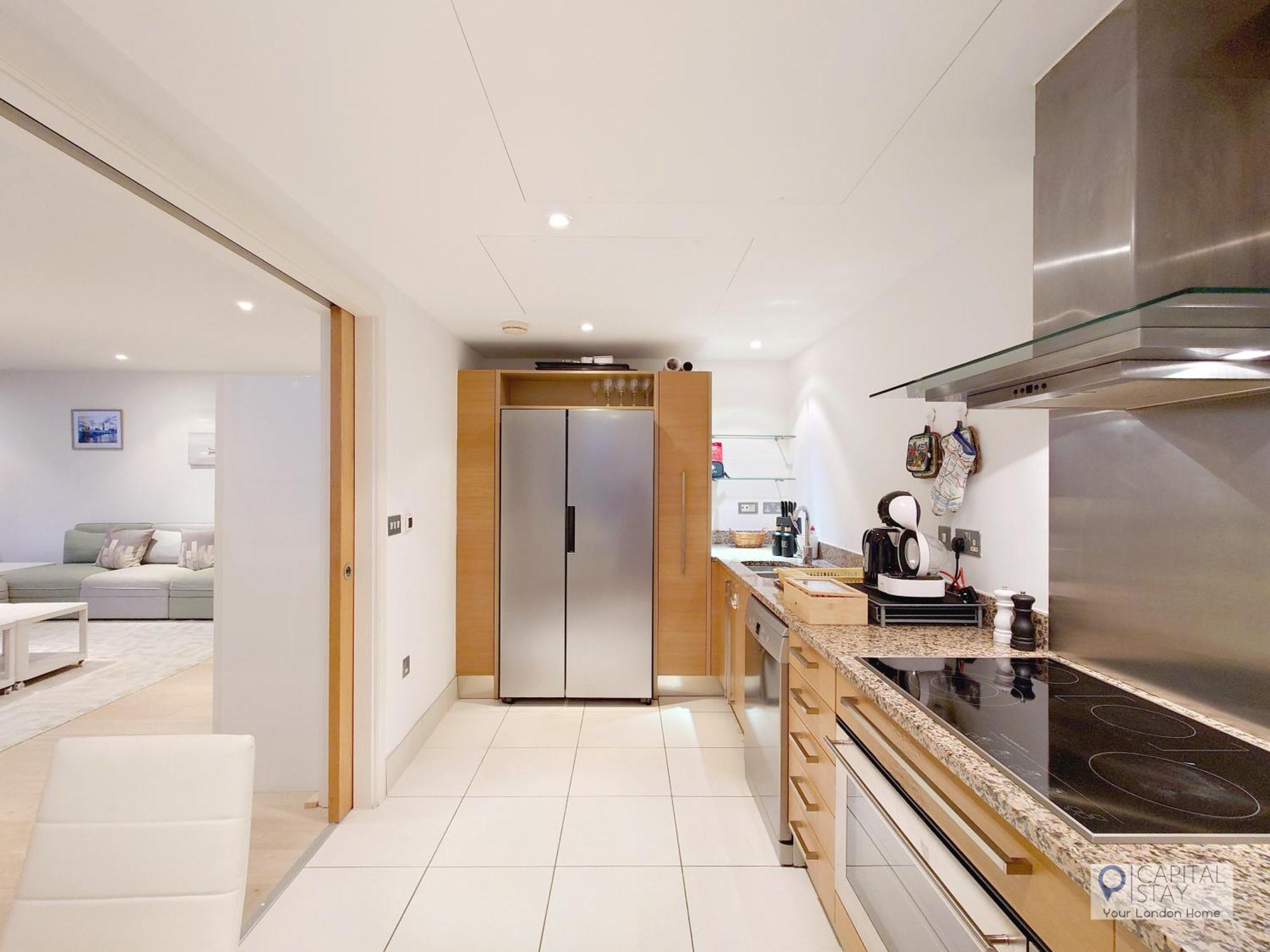 3 Bed Serviced In Battersea - River Views * Londres