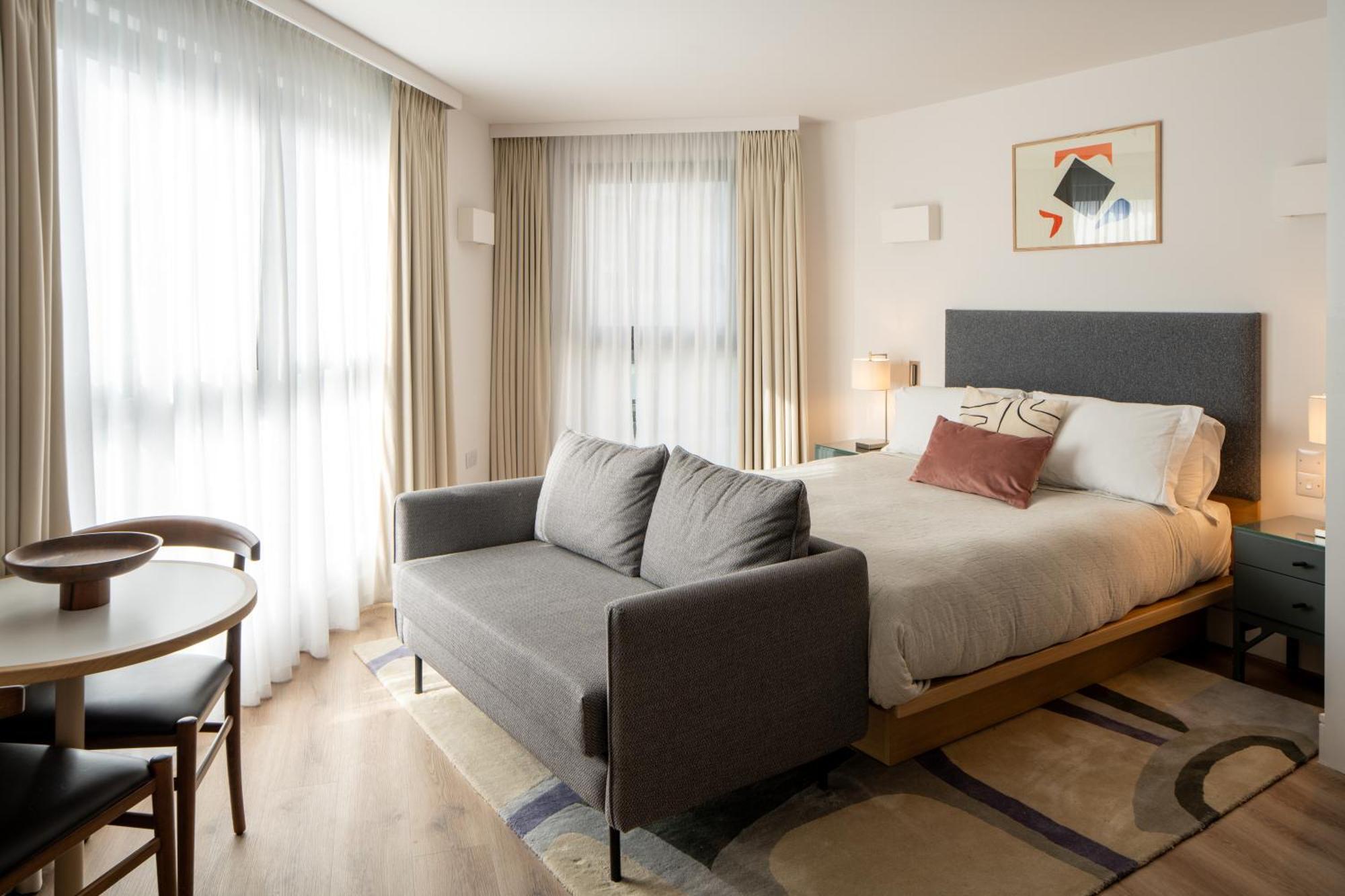 Rockwell East-tower Bridge 4* Londres